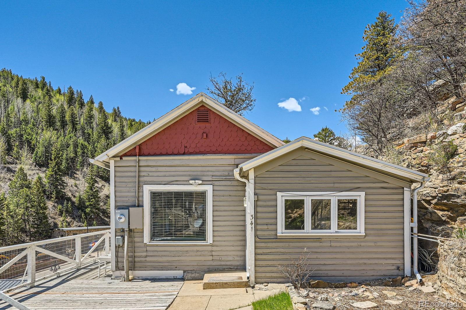black hawk  House Search Picture