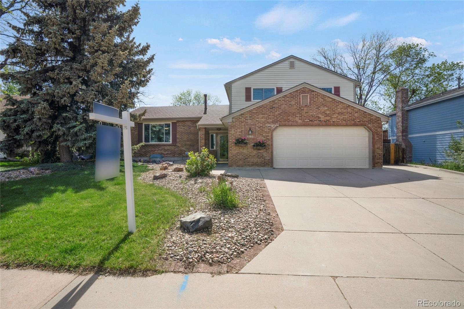 9386 W Geddes Place, littleton MLS: 9802655 Beds: 3 Baths: 3 Price: $625,000