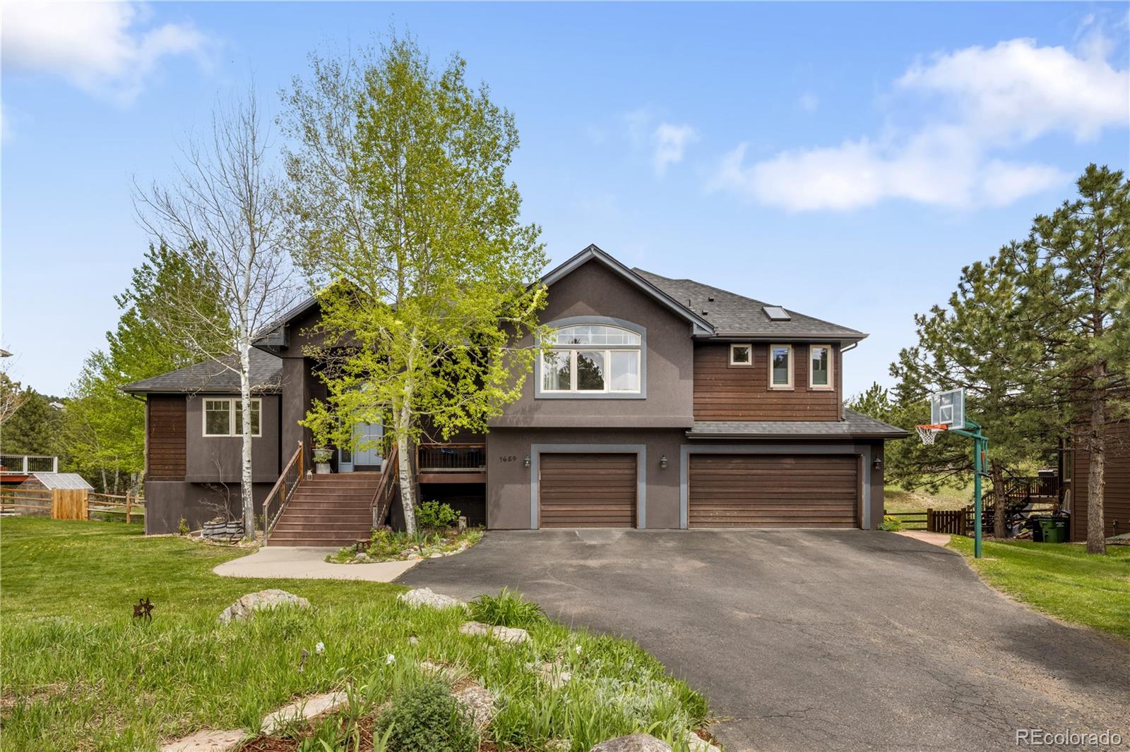 1654  Muirfield Lane, evergreen MLS: 6989417 Beds: 5 Baths: 3 Price: $1,480,000