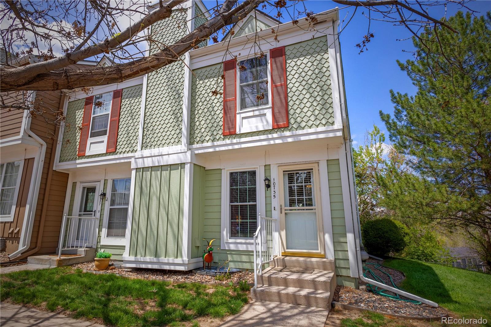 10735 W Dartmouth Avenue, lakewood MLS: 6611740 Beds: 2 Baths: 2 Price: $374,500