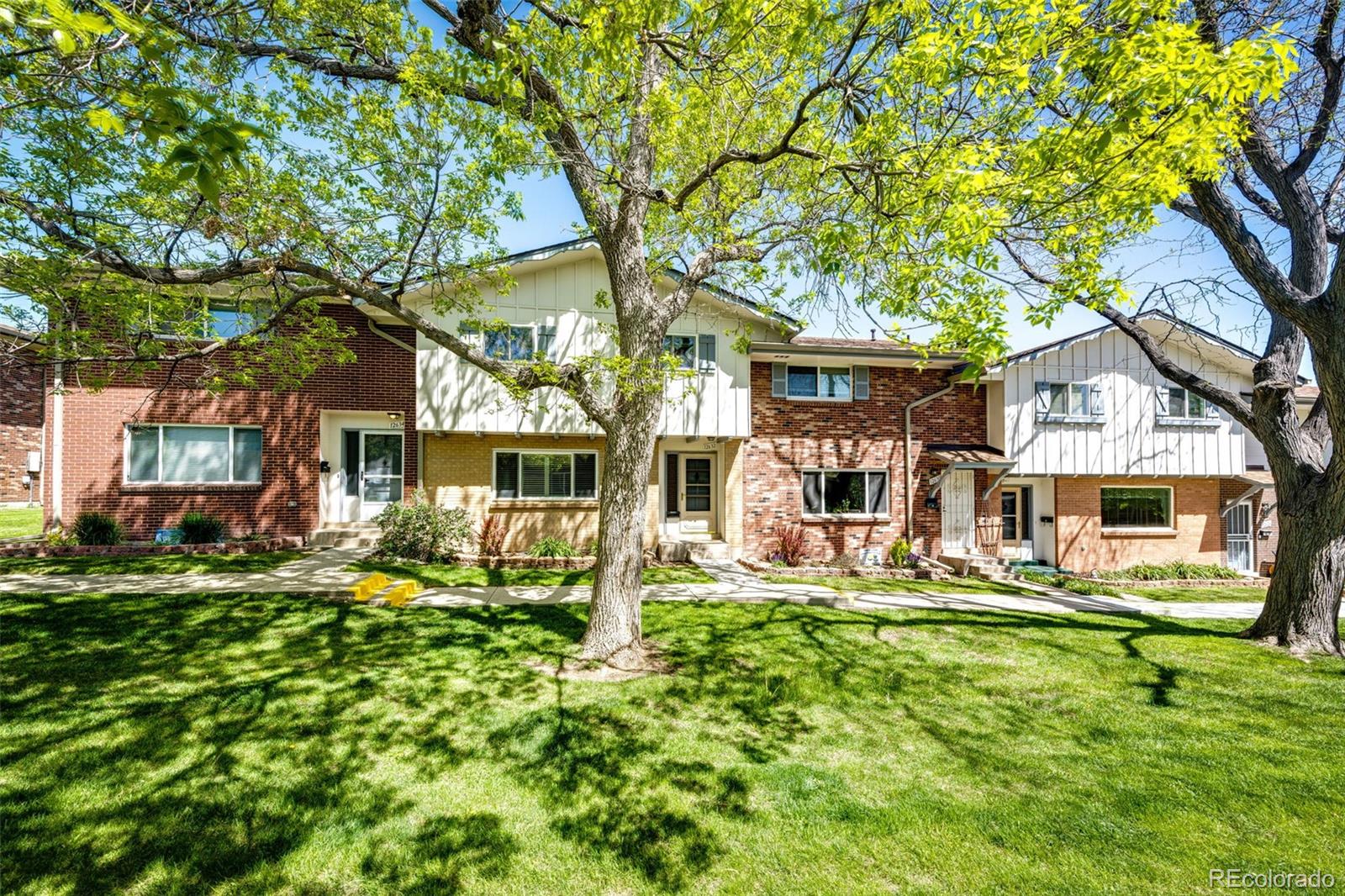 12632 W Virginia Avenue, lakewood MLS: 7684748 Beds: 3 Baths: 4 Price: $455,000