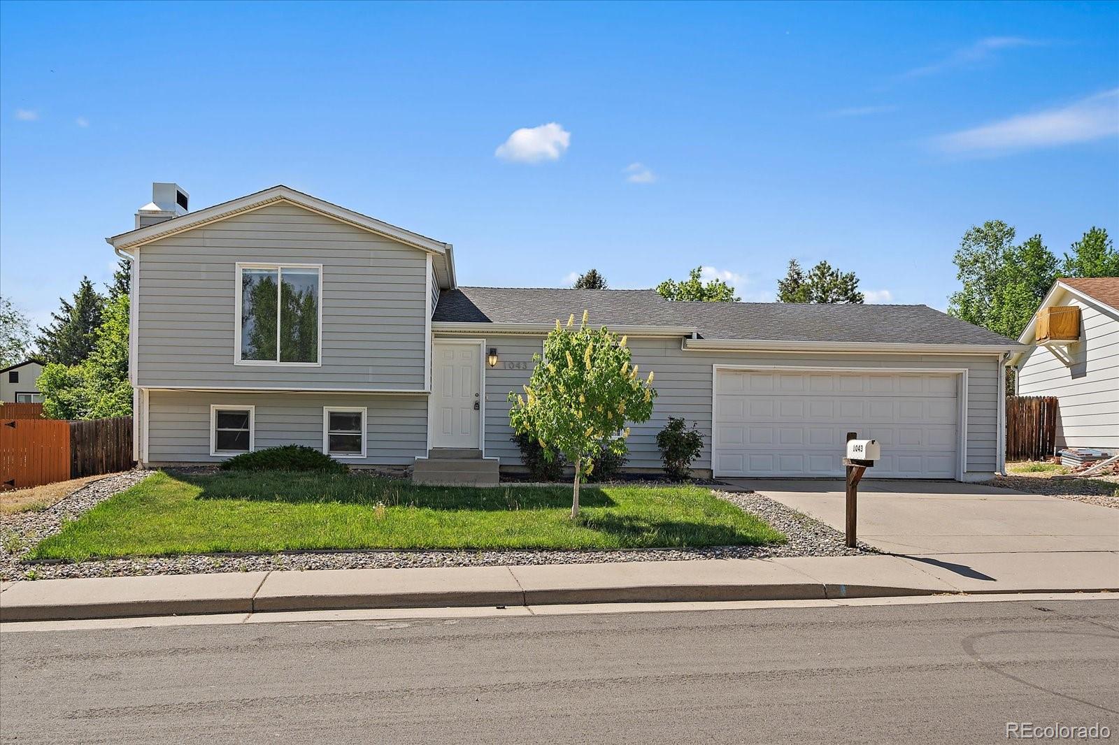 1043  Lilac Court, broomfield  House Search MLS Picture