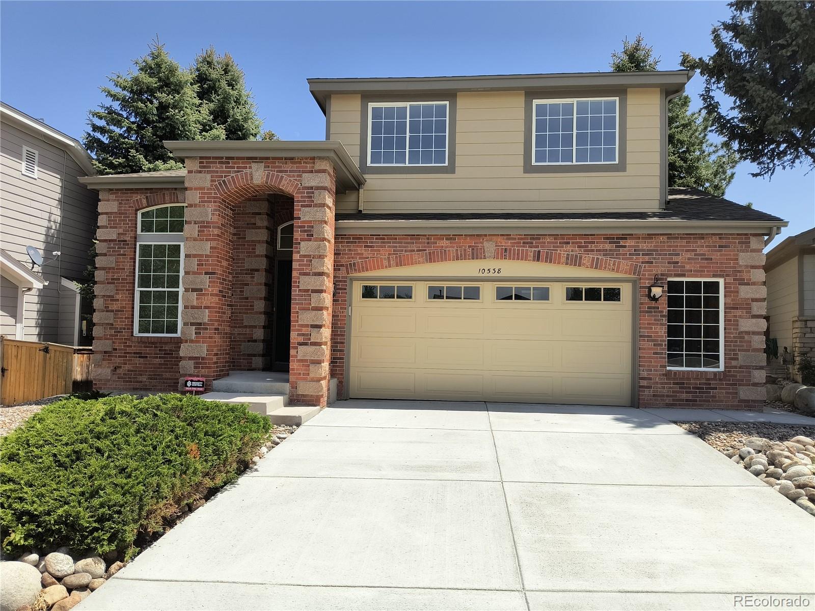 lone tree  House Search Picture