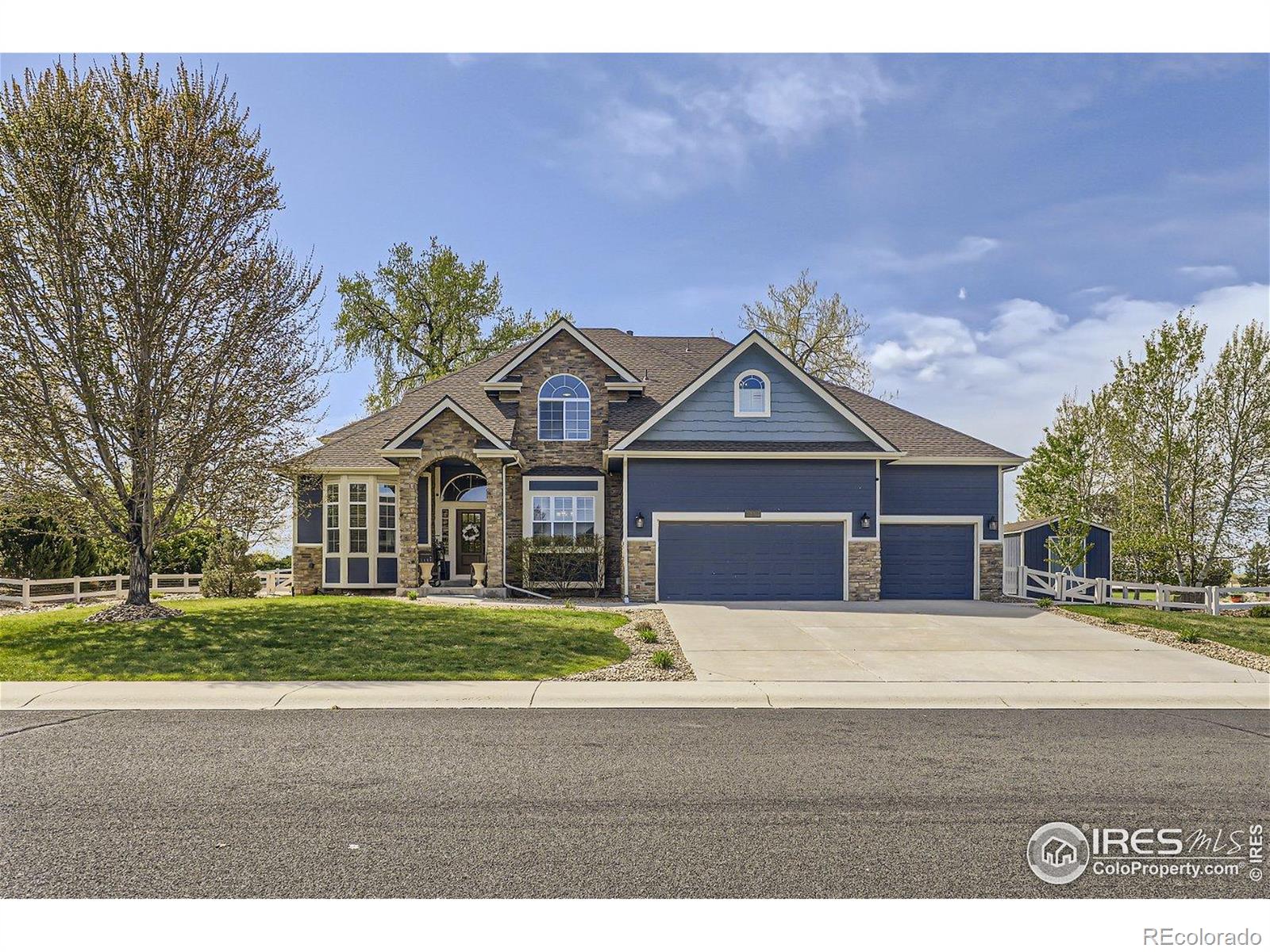 6212  Saddleback Avenue, firestone MLS: 4567891033927 Beds: 6 Baths: 4 Price: $925,000