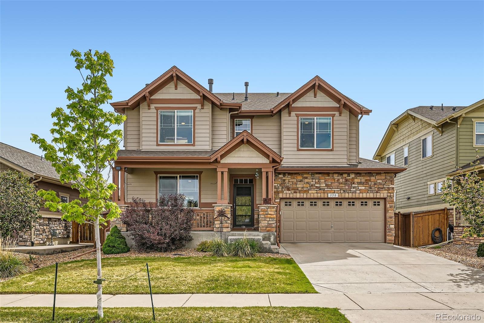 350 N Langdale Court, aurora MLS: 7688595 Beds: 3 Baths: 3 Price: $590,000