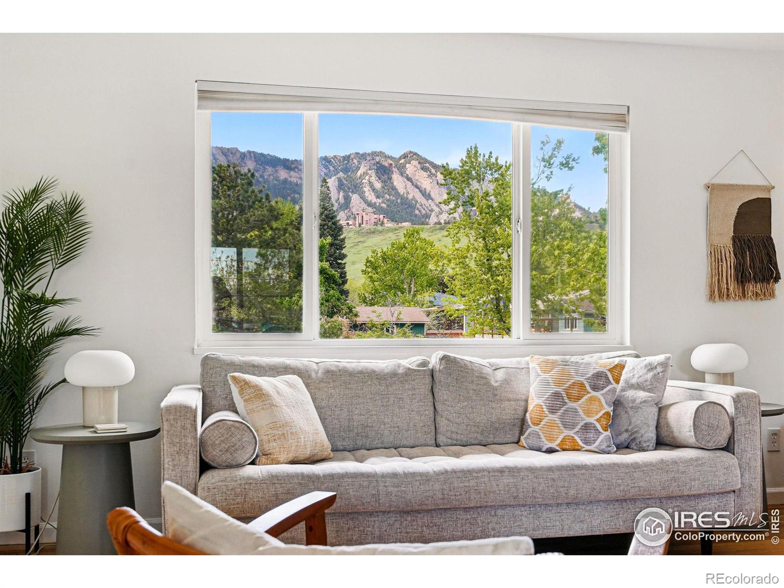 boulder  House Search Picture