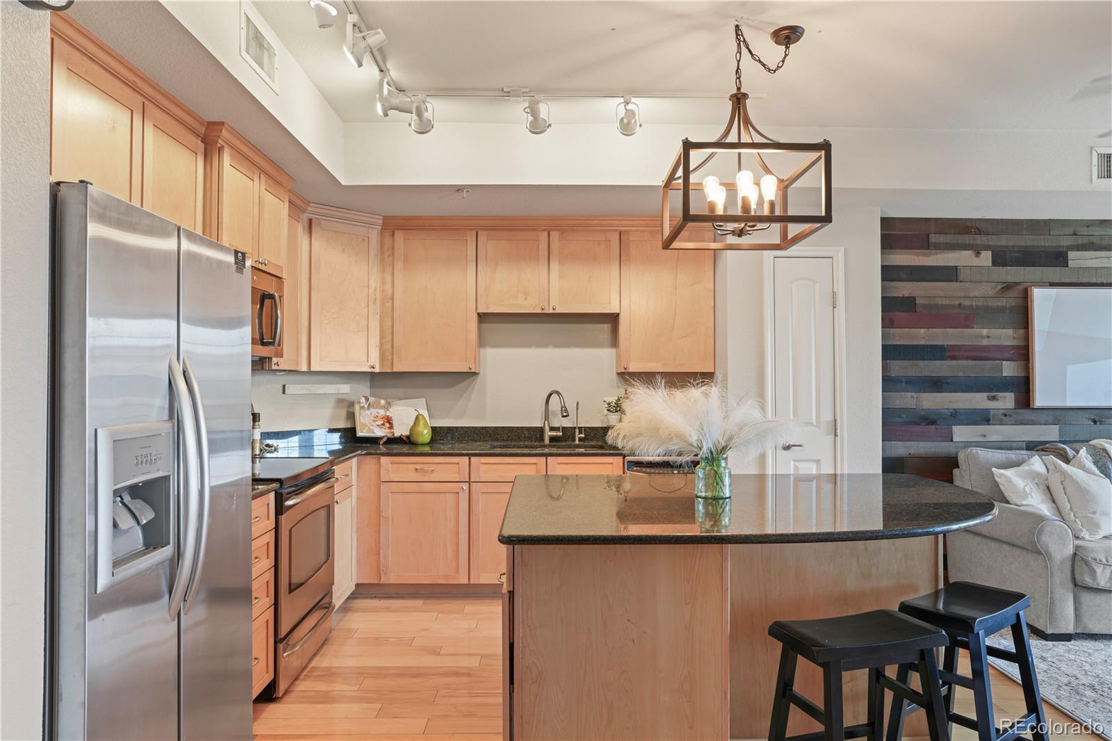 golden  Handicap Accessible Home Search Picture
