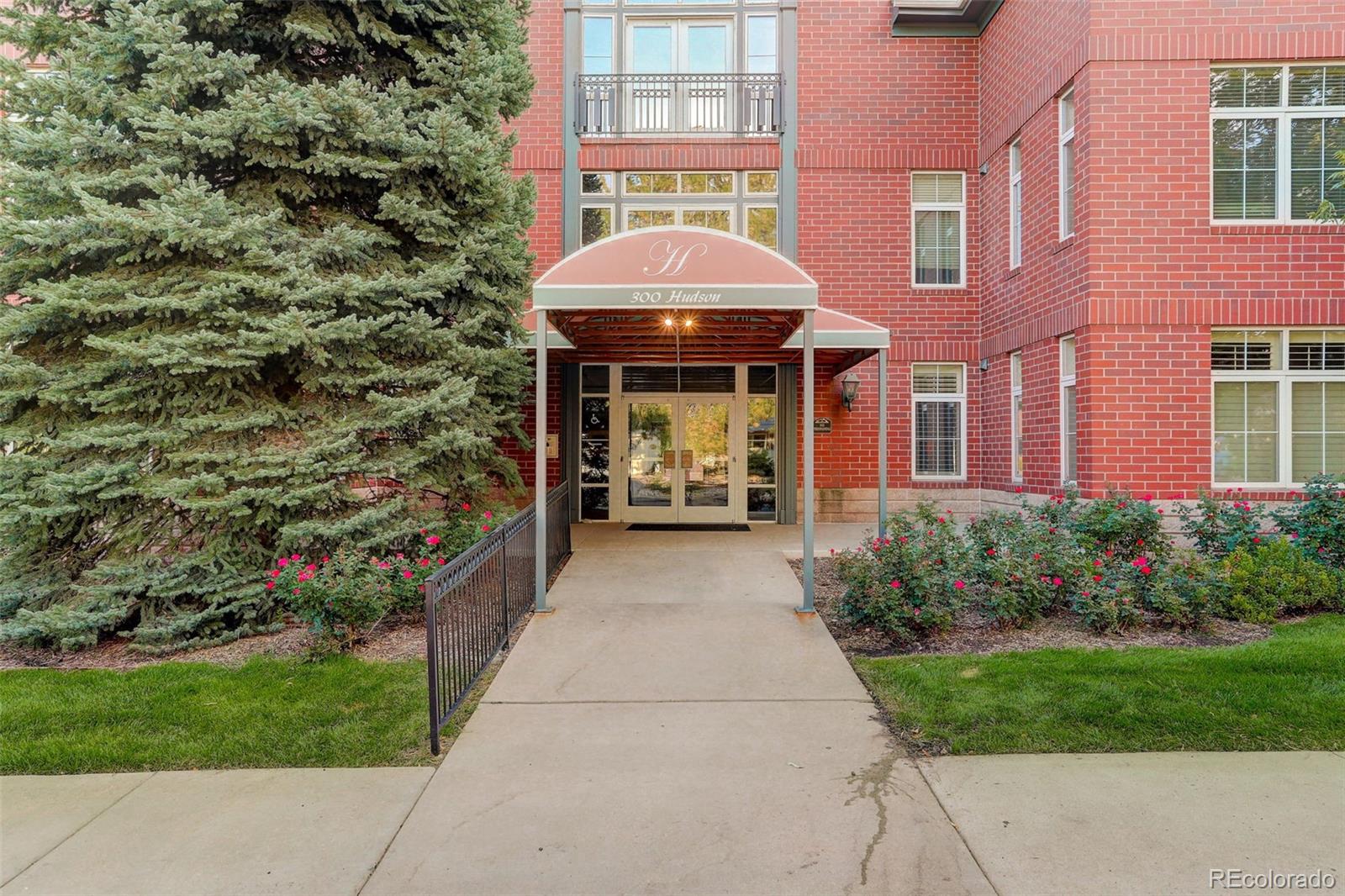 300  Hudson Street, denver  House Search MLS Picture