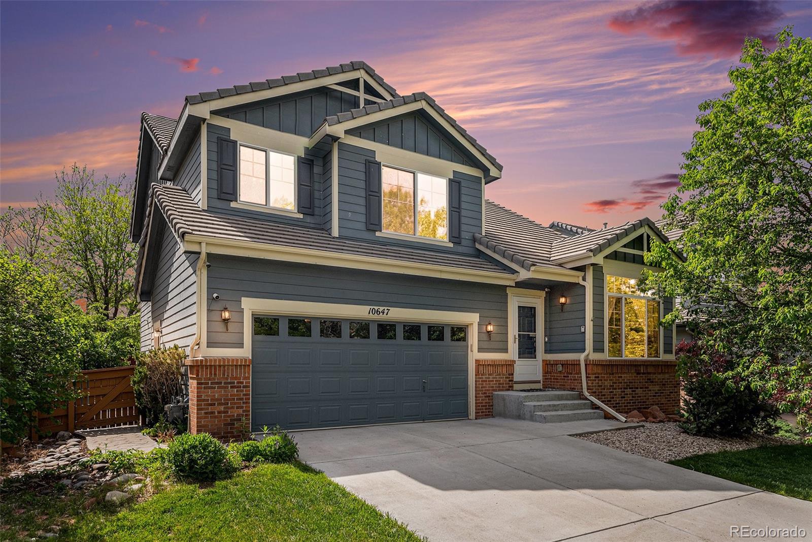 10647  Nucla Street, commerce city MLS: 4184001 Beds: 5 Baths: 4 Price: $574,900