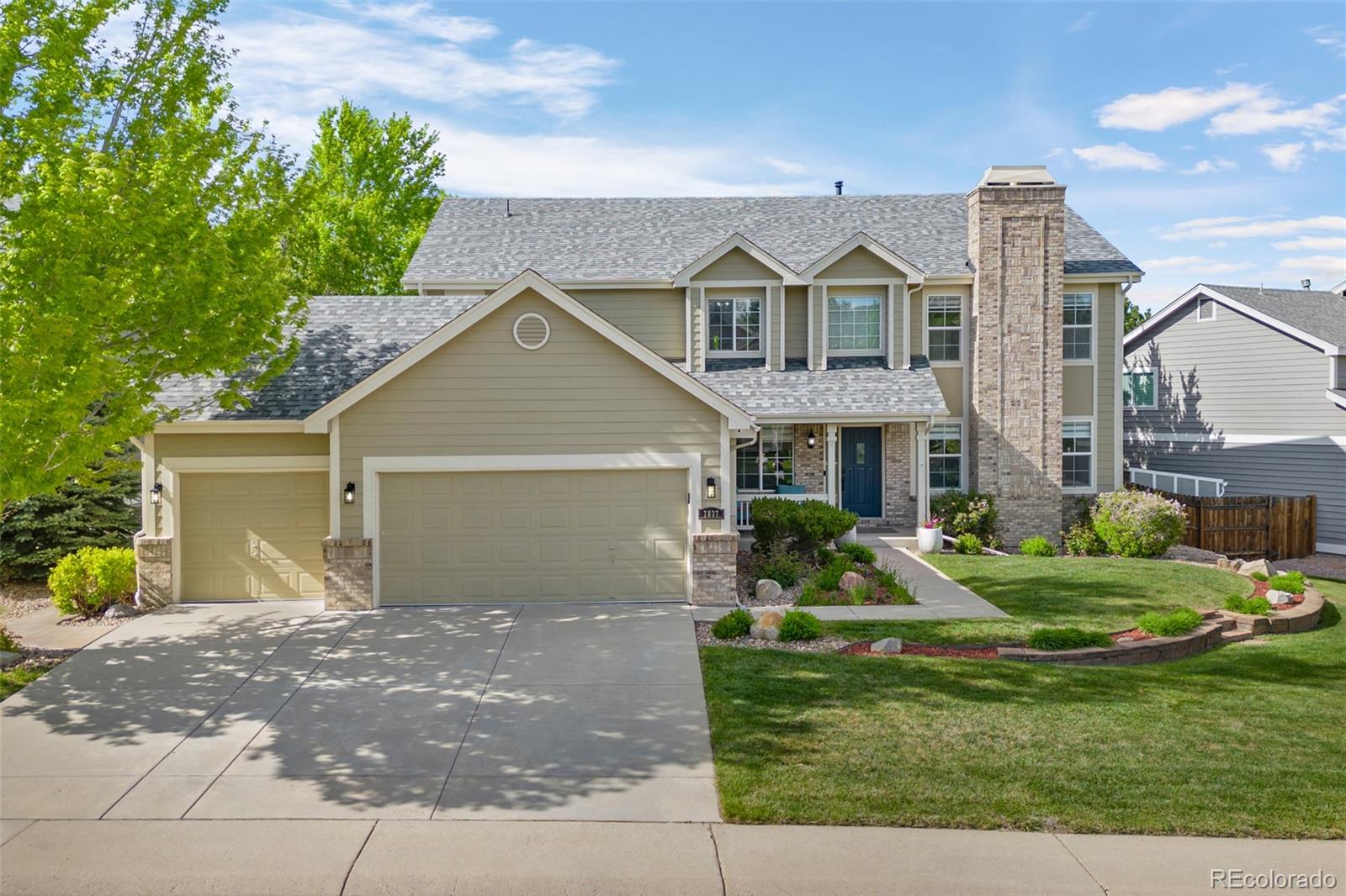 lone tree  House Search Picture