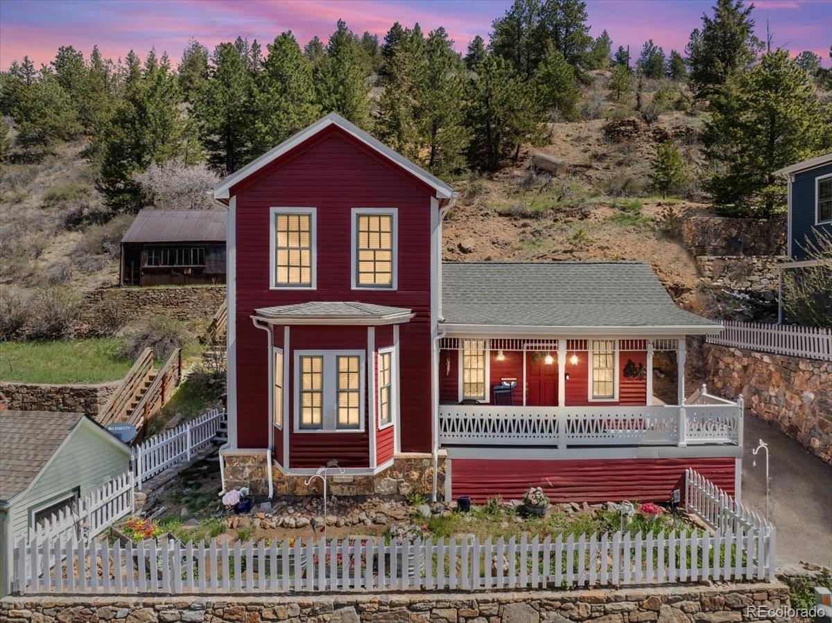 black hawk  House Search Picture