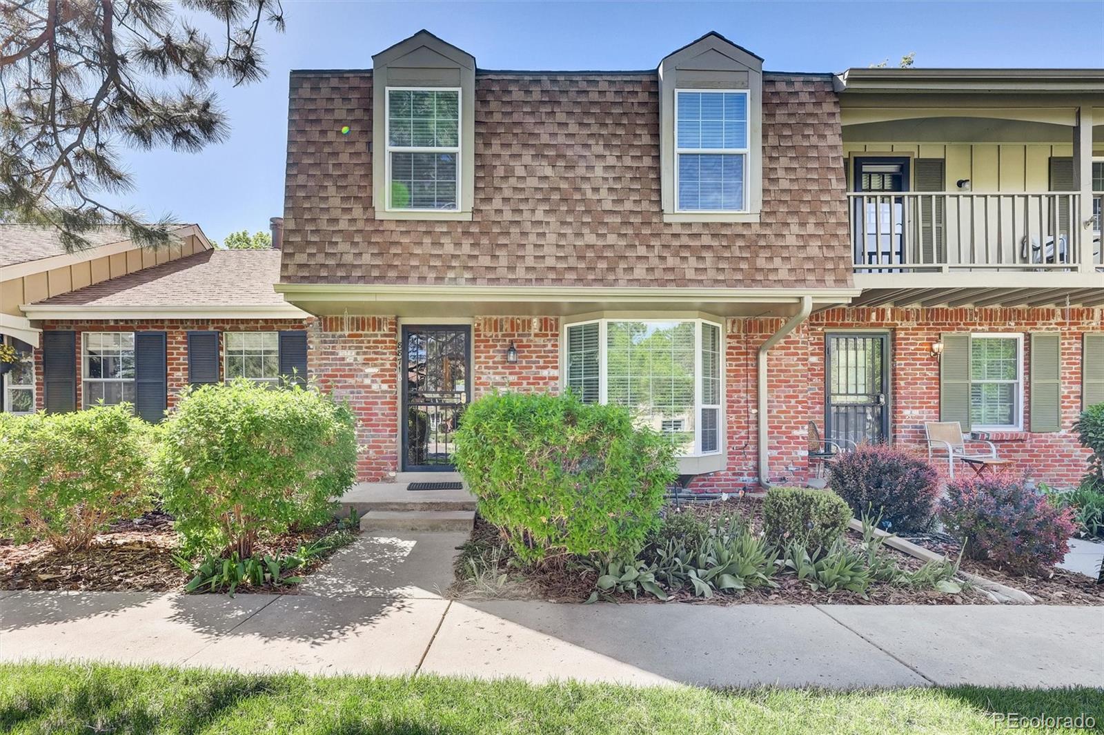 8871 E Amherst Drive, denver MLS: 5718224 Beds: 3 Baths: 3 Price: $445,000
