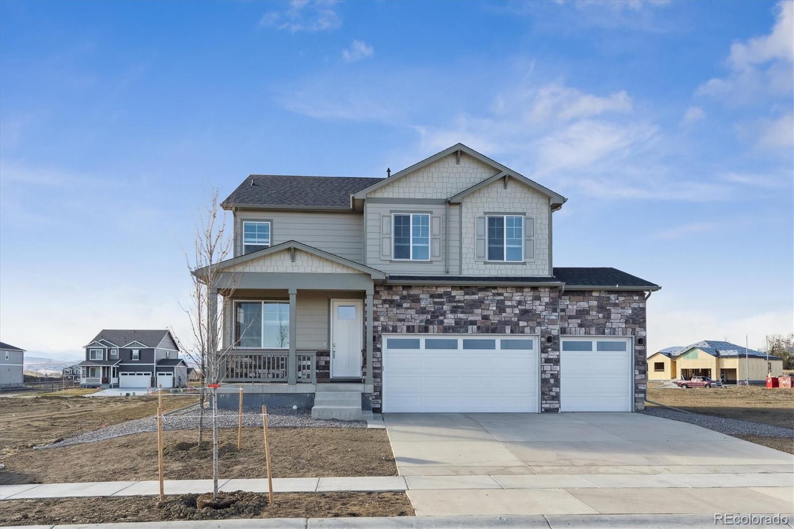 4204  Sandstone Drive, mead MLS: 3852836 Beds: 4 Baths: 3 Price: $547,900