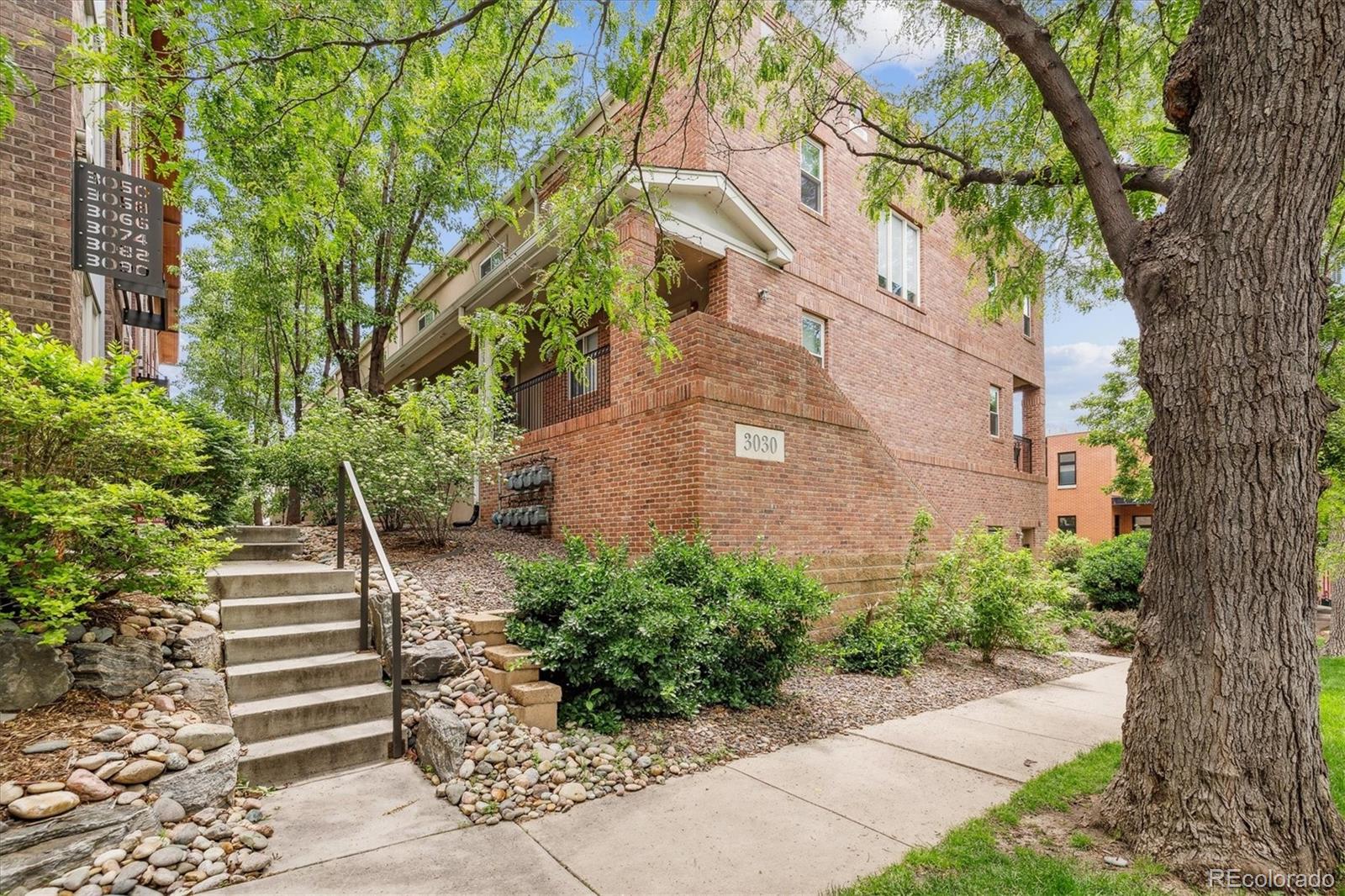 3030  Wyandot Street 4, Denver  MLS: 8336740 Beds: 2 Baths: 3 Price: $725,000