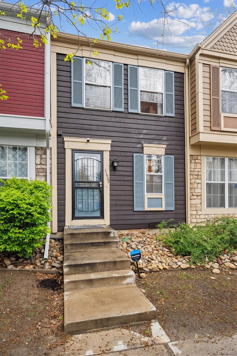 11923 E Ford Drive, aurora  House Search MLS Picture