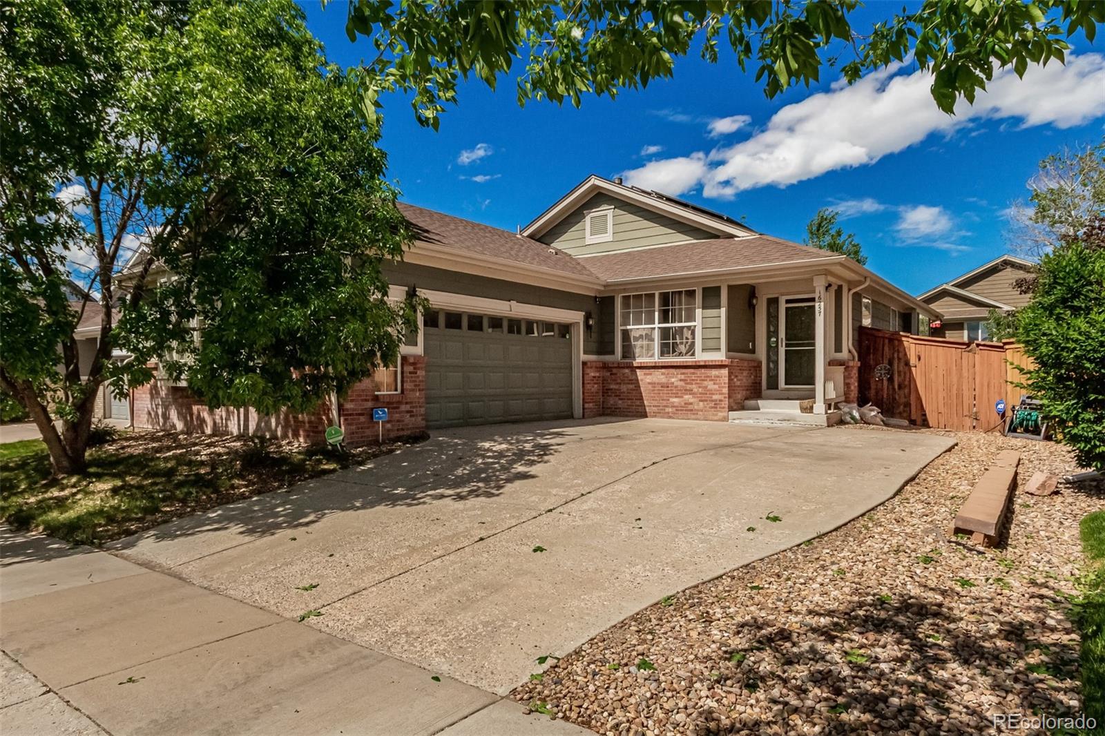 16257 E 105th Circle, commerce city MLS: 8429987 Beds: 3 Baths: 2 Price: $515,000