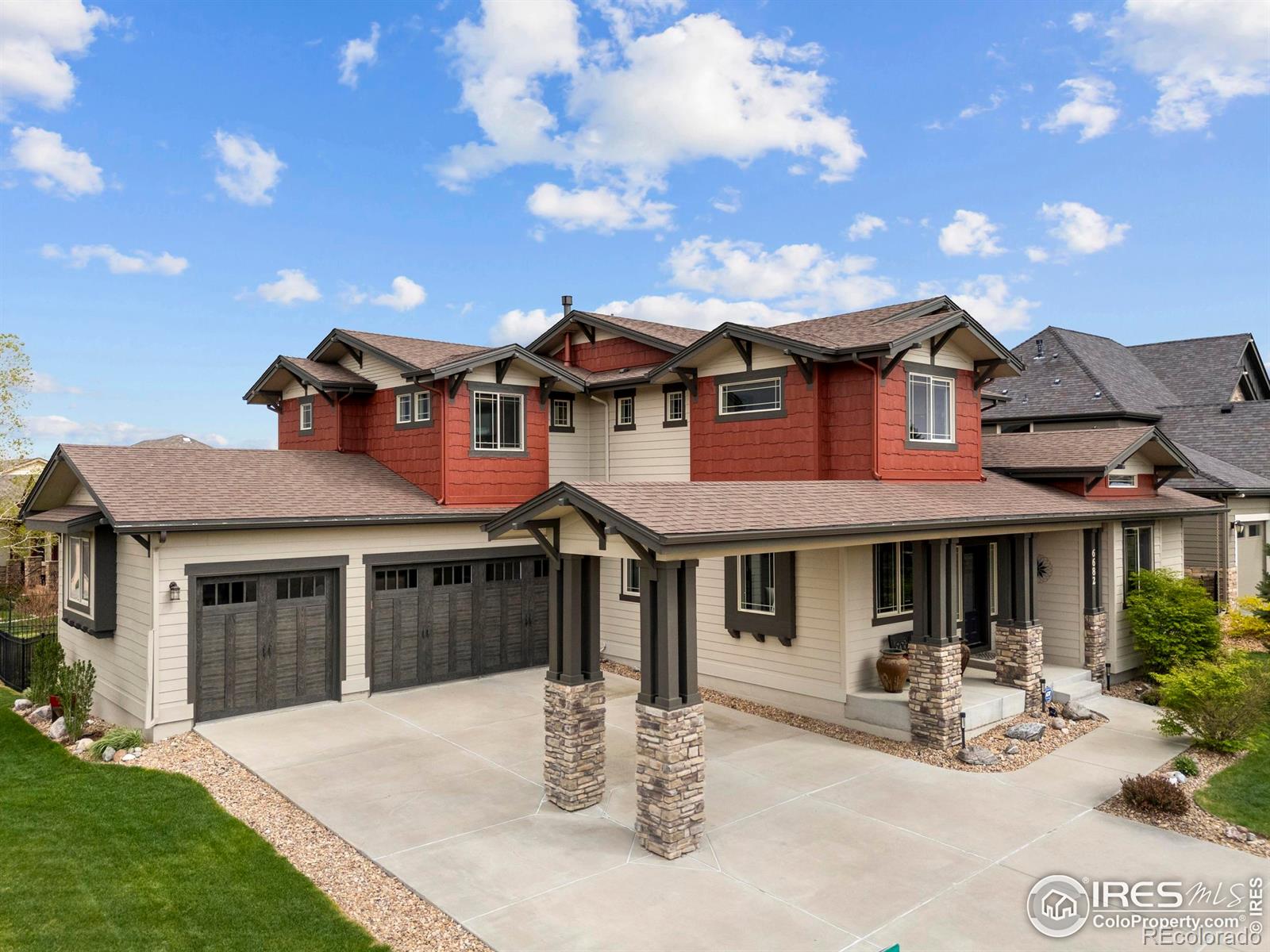 6682  Crooked Stick Drive, windsor MLS: 4567891034239 Beds: 4 Baths: 4 Price: $970,000