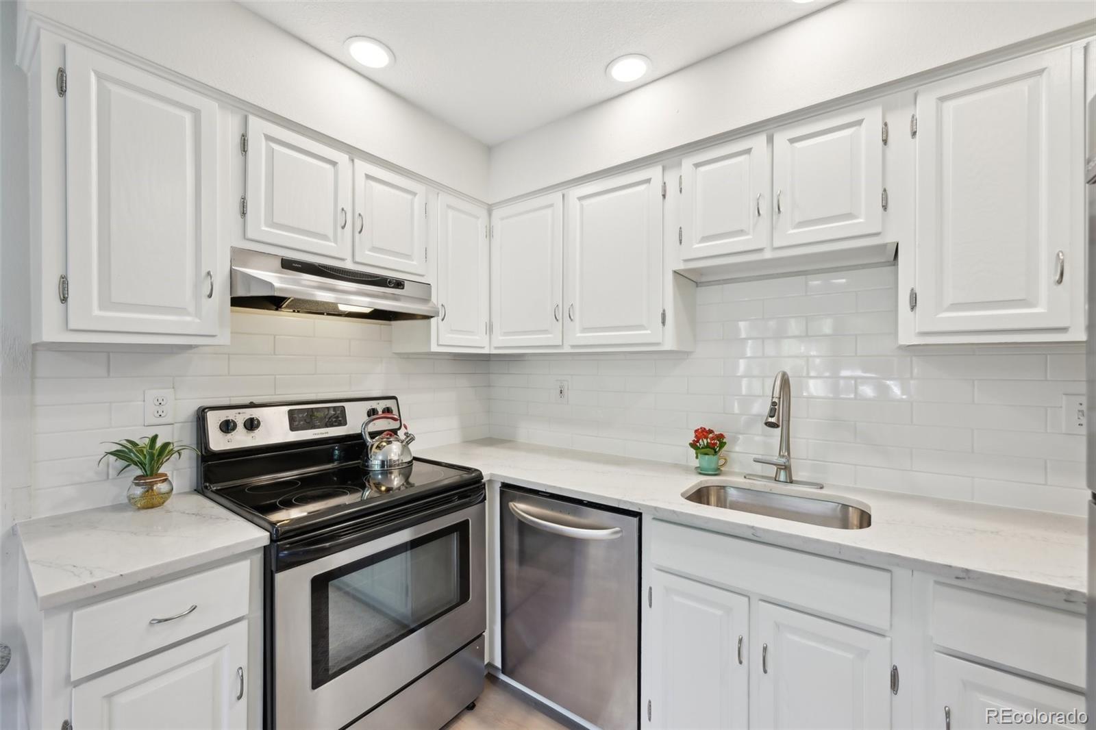 3365  Chisholm Trail, boulder  House Search MLS Picture