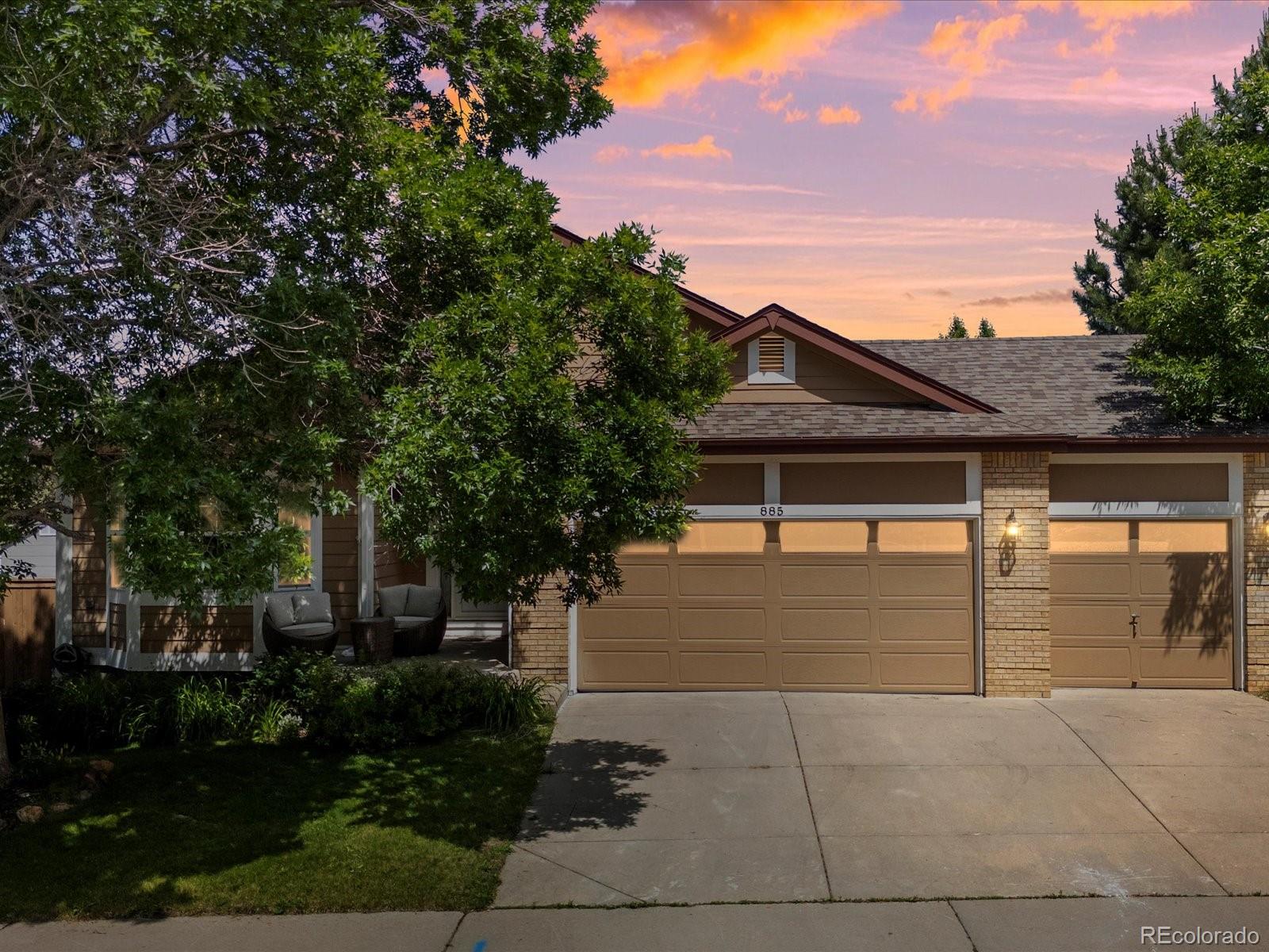 885  Sage Sparrow Circle, highlands ranch MLS: 9542204 Beds: 6 Baths: 3 Price: $875,000