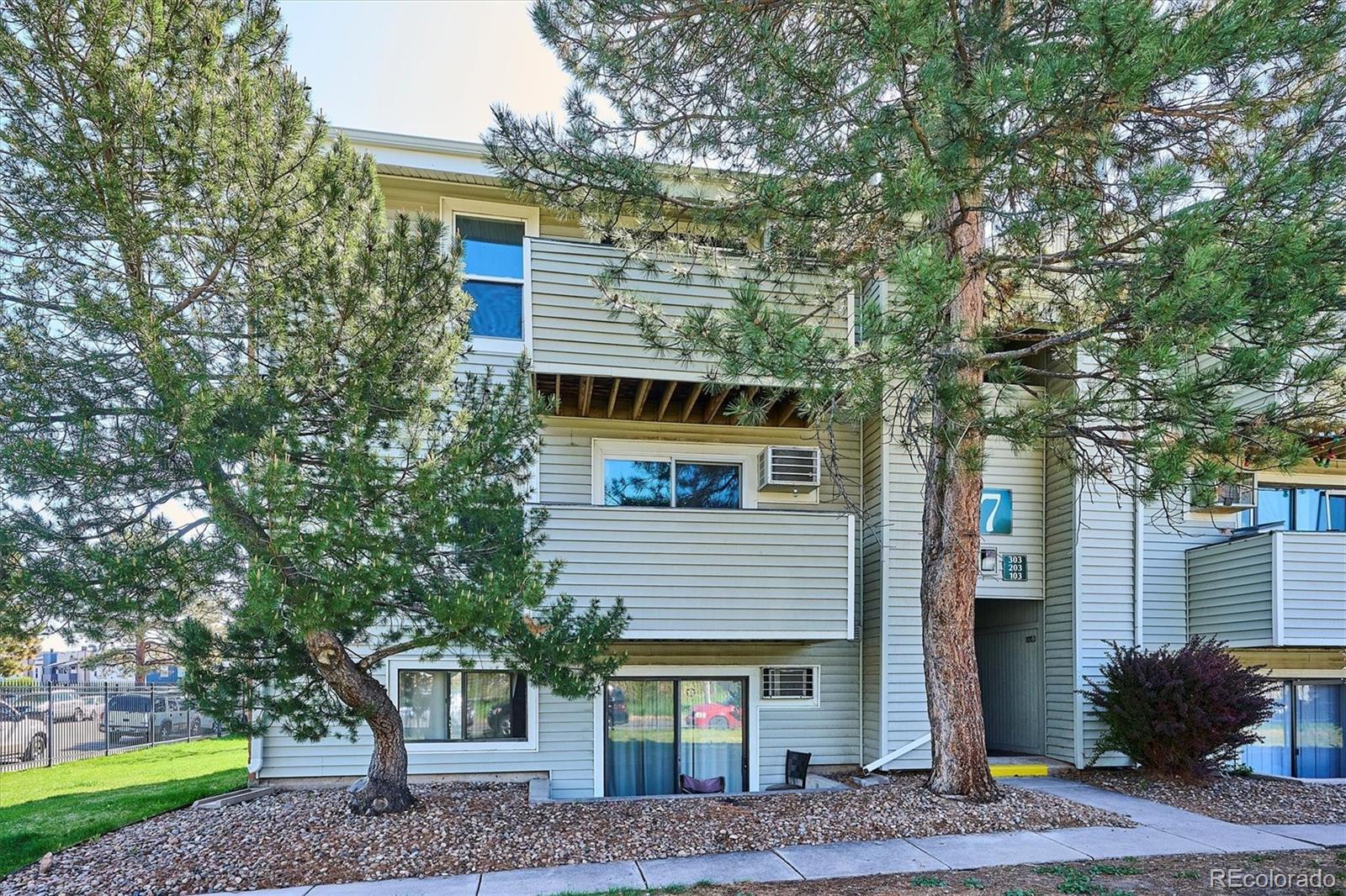 10150 E Virginia Avenue, denver  House Search MLS Picture