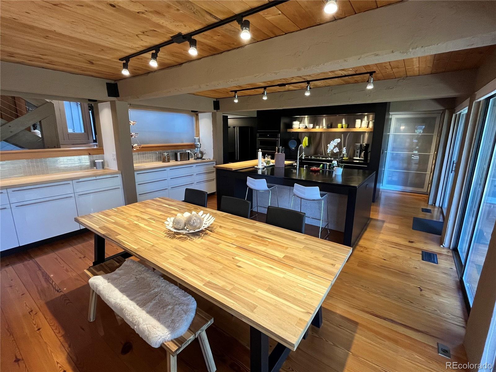 24226  Currant Drive , Golden  MLS: 4550659 Beds: 3 Baths: 4 Price: $1,149,000
