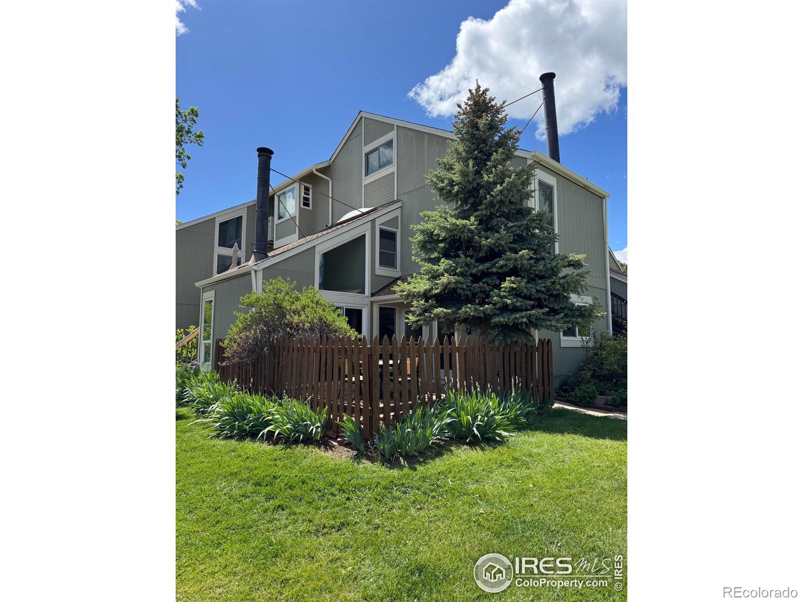 boulder  House Search Picture