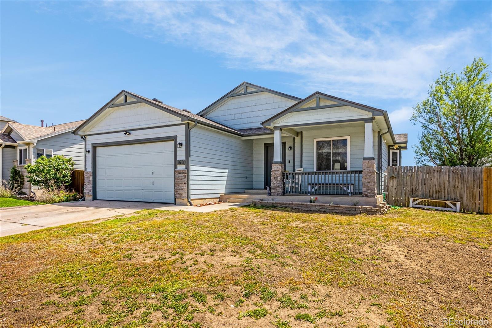 878  Candlestar Loop, fountain  House Search MLS Picture