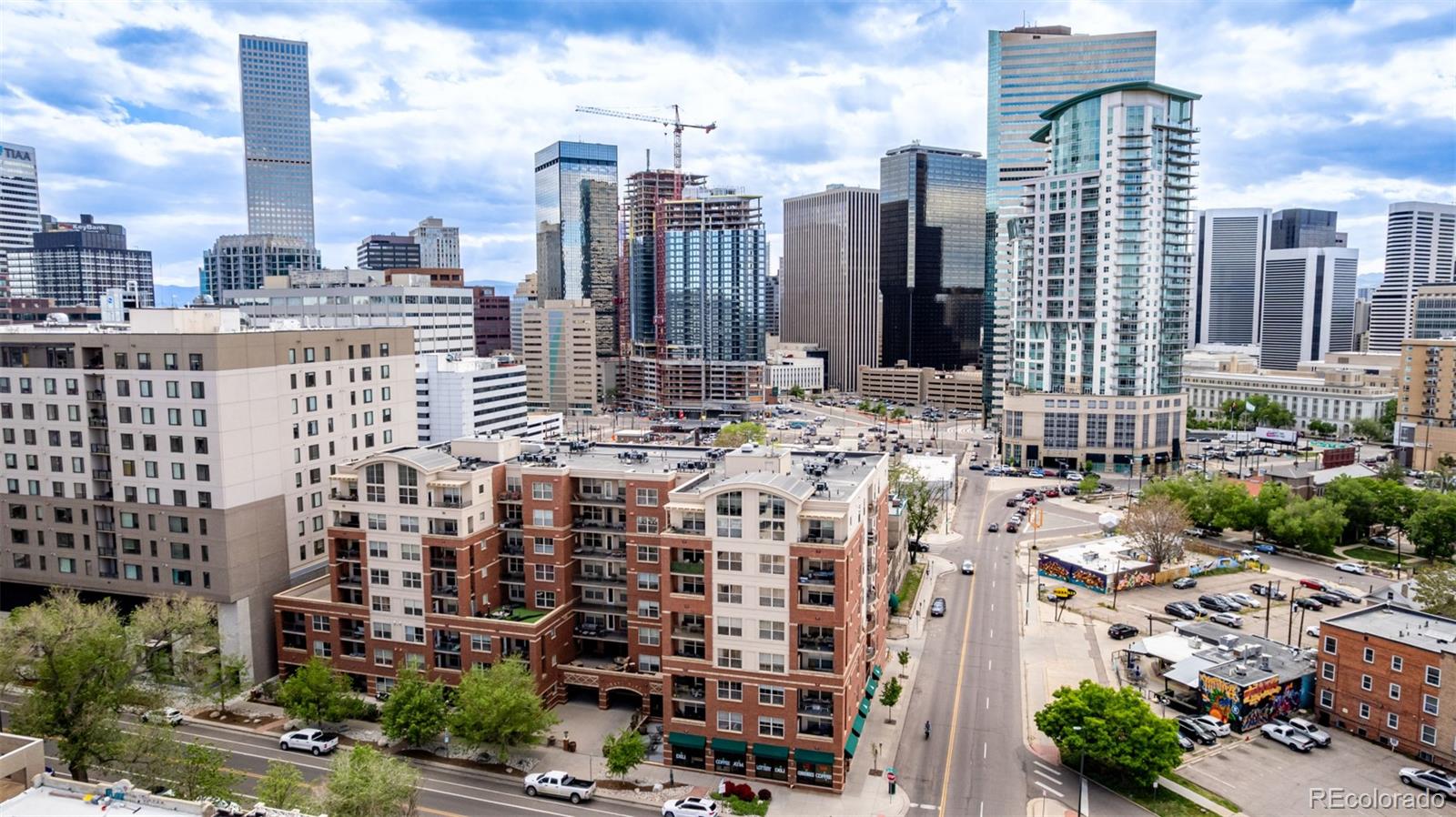 1975 N Grant Street 509, Denver  MLS: 1913109 Beds: 1 Baths: 2 Price: $359,000