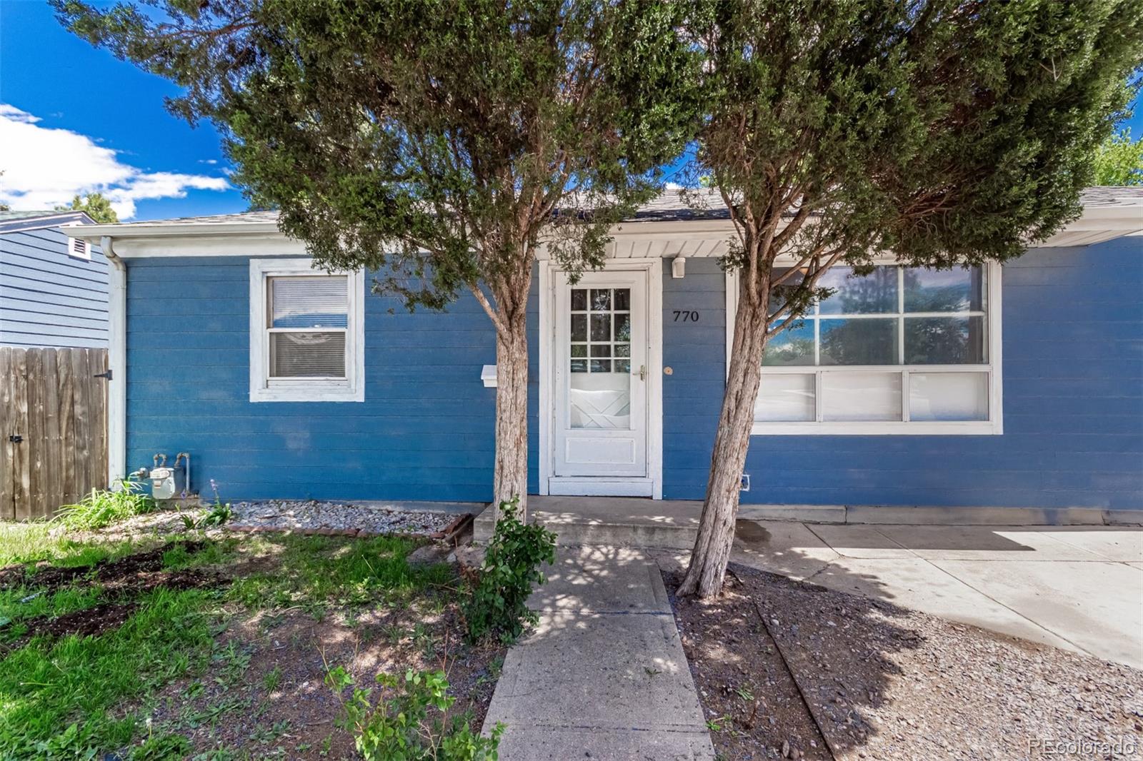 770  Havana Street, aurora MLS: 2606776 Beds: 3 Baths: 2 Price: $350,000