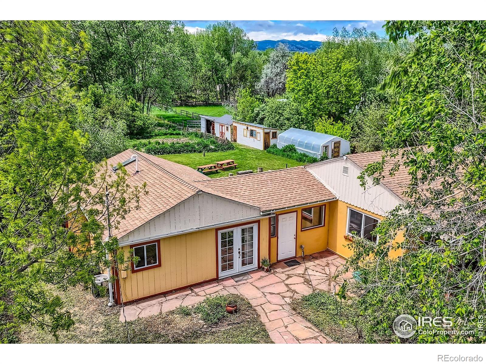 boulder  House Search Picture