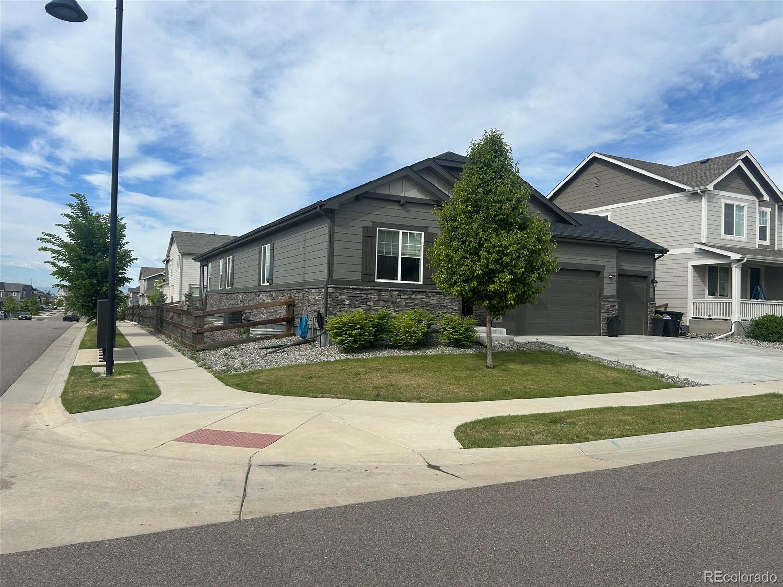 5204  Lake Port Avenue, longmont  House Search MLS Picture