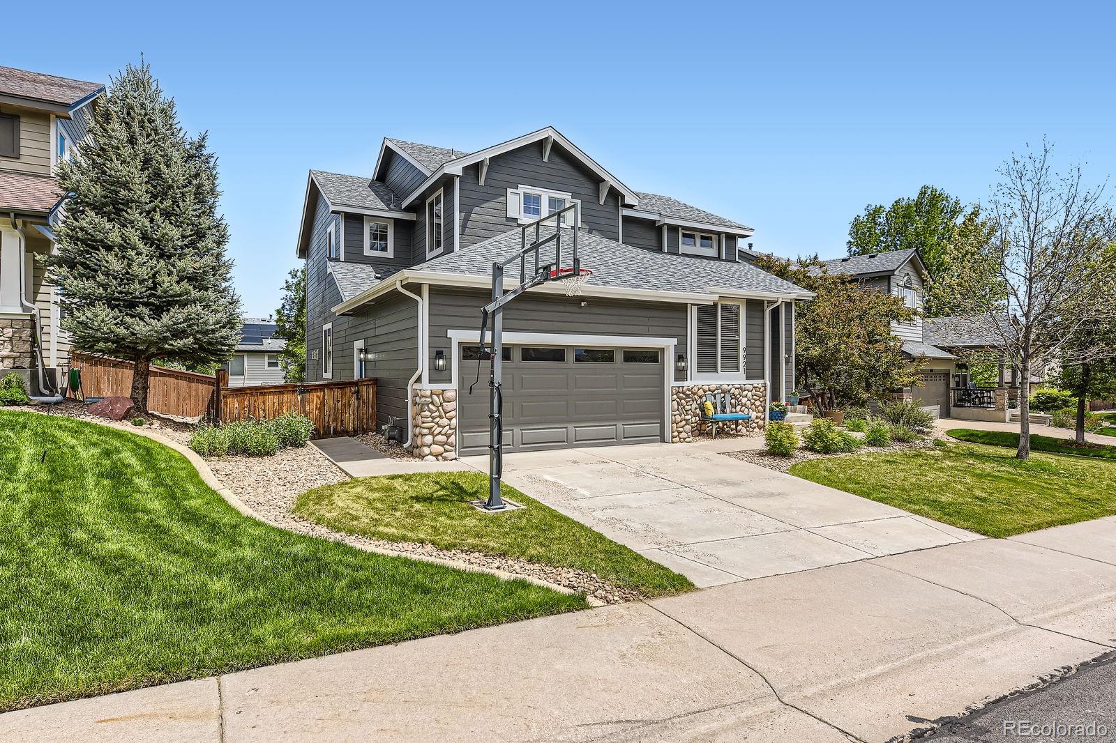 9921 W Edenburg Place, littleton MLS: 9971057 Beds: 3 Baths: 3 Price: $849,900
