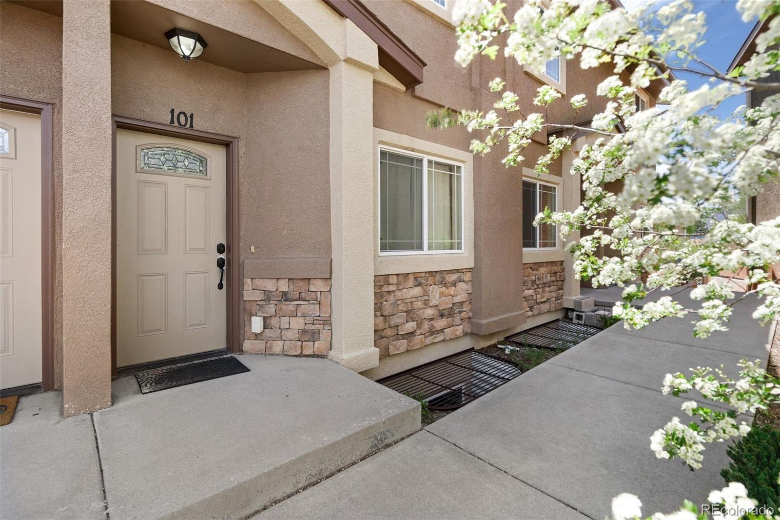 colorado springs  House Search Picture
