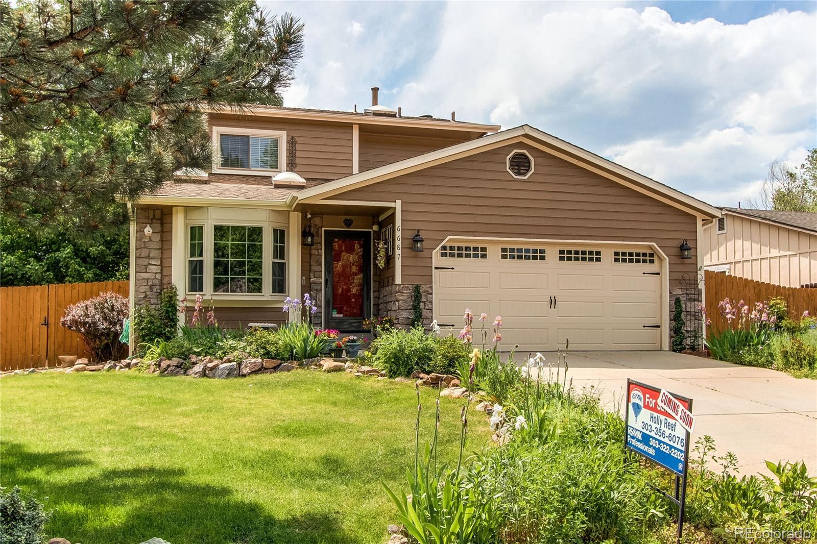 6687  Devinney Court, arvada MLS: 6610396 Beds: 4 Baths: 4 Price: $742,000
