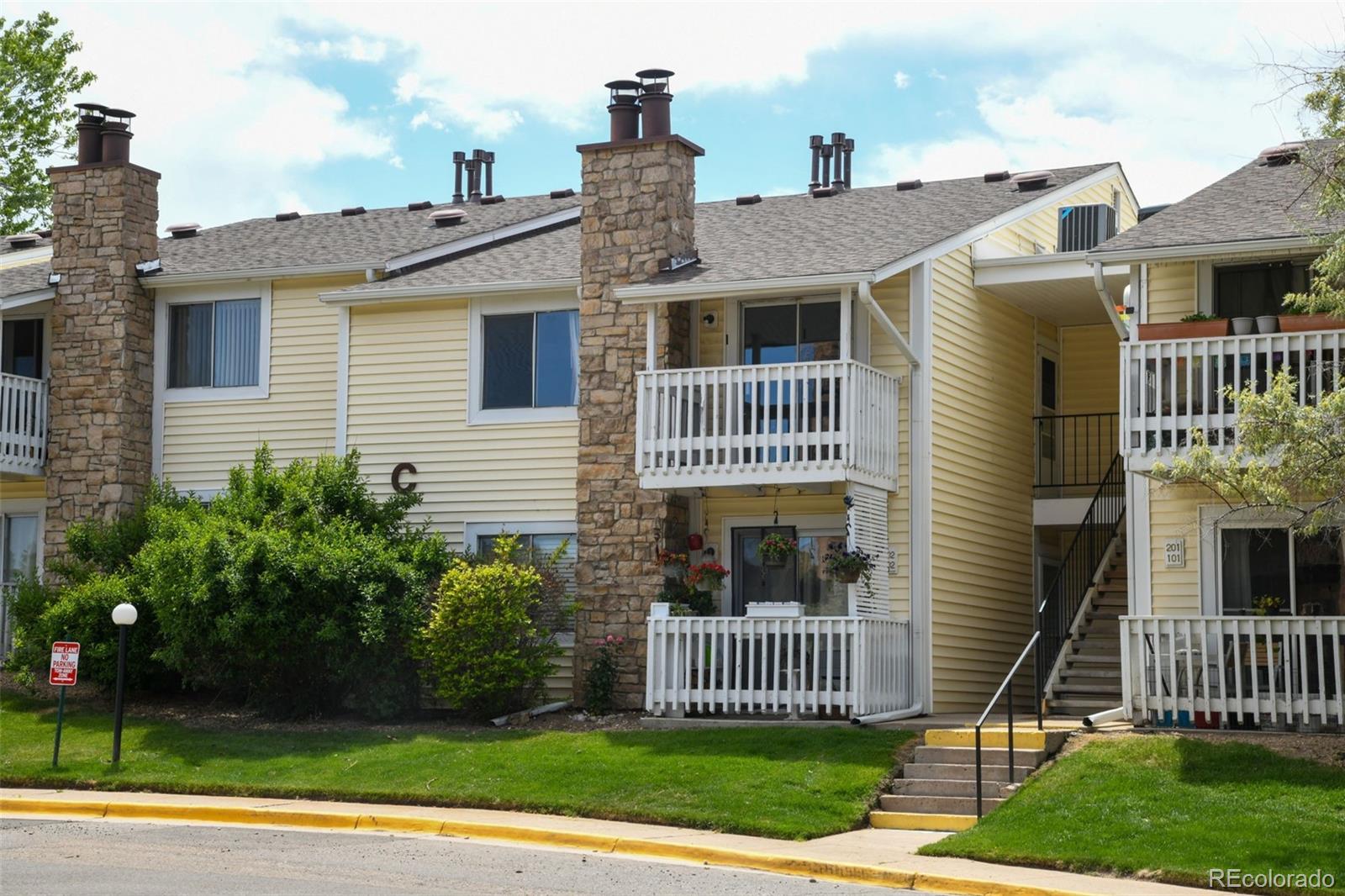 8555  Fairmount Drive C202, Denver  MLS: 2853018 Beds: 1 Baths: 1 Price: $235,000