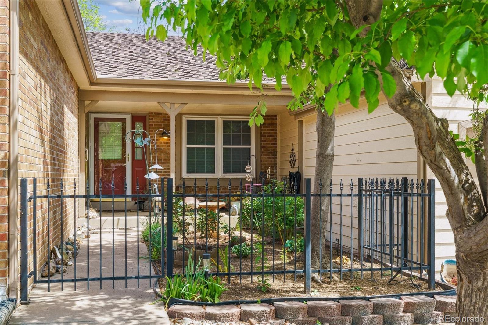 6143 E Hinsdale Avenue, centennial  House Search MLS Picture
