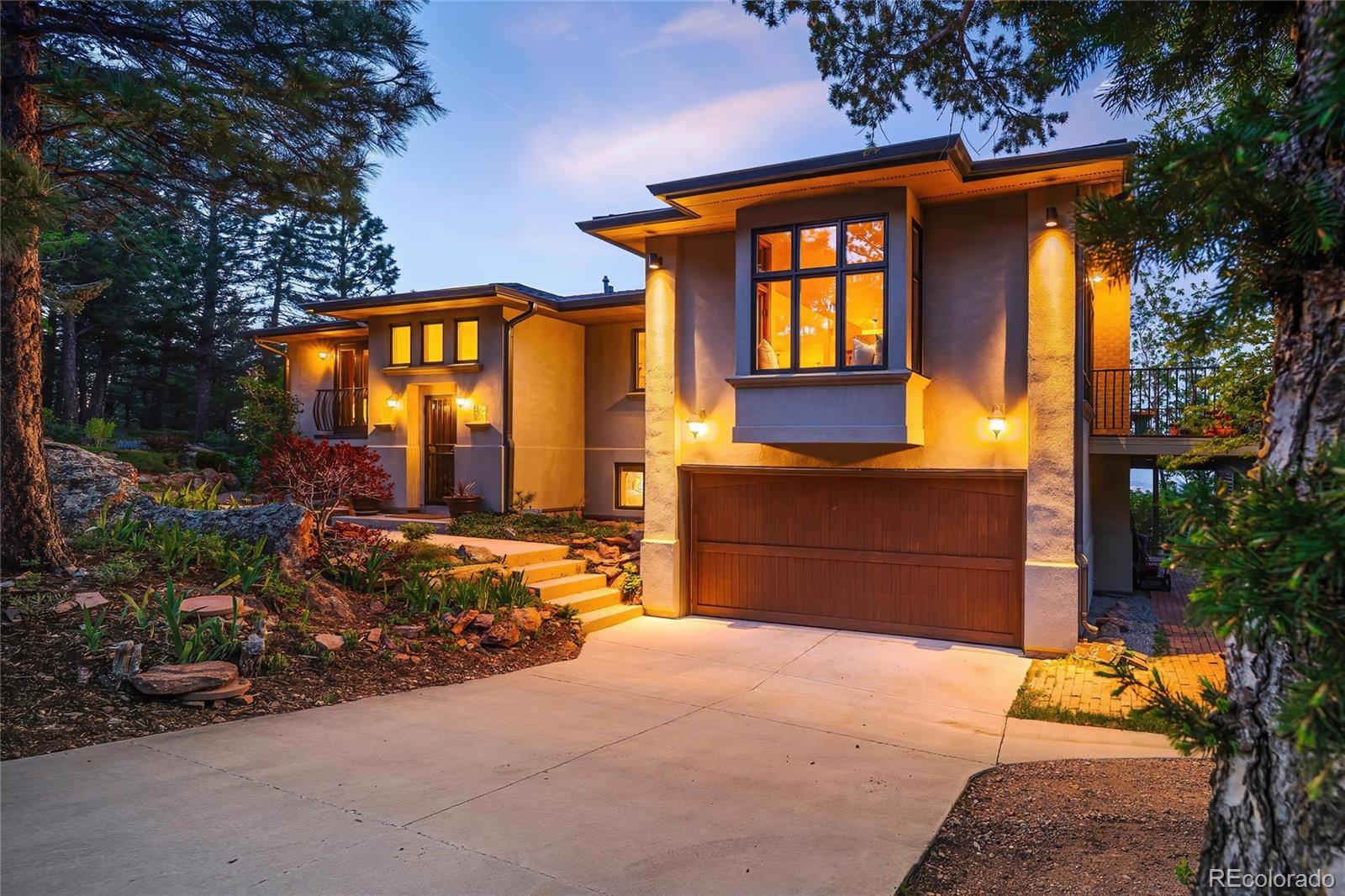 golden  House Search Picture
