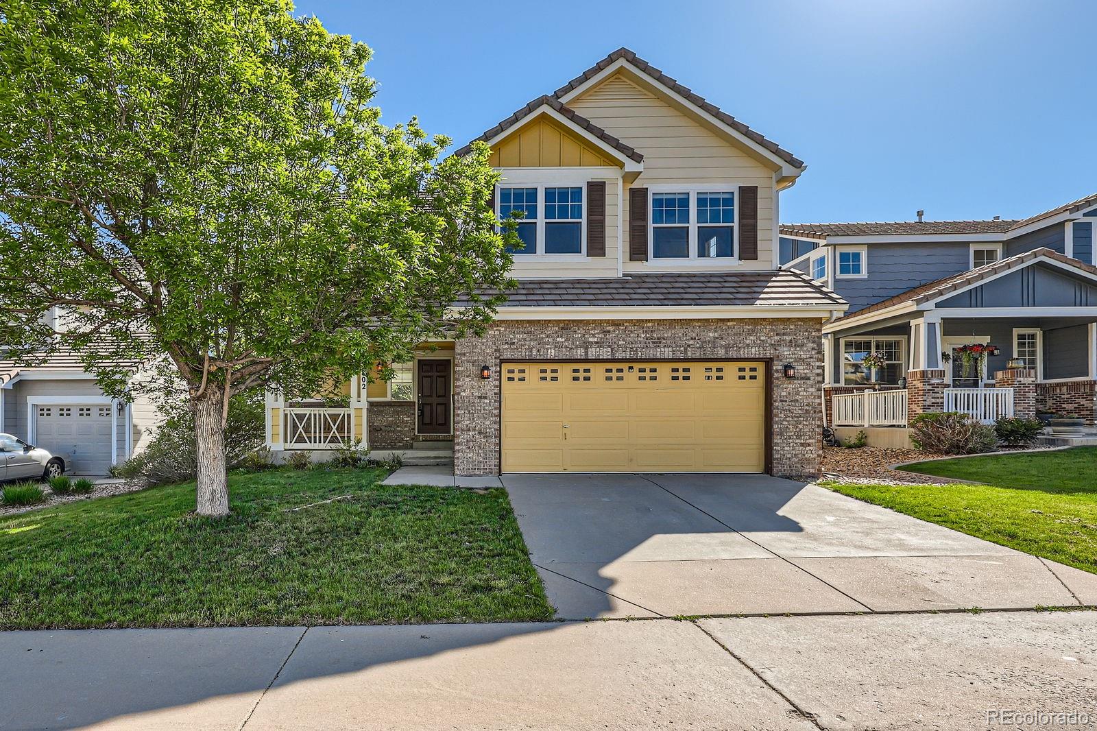 3802  Chaffee Court, castle rock MLS: 3396473 Beds: 4 Baths: 3 Price: $585,000