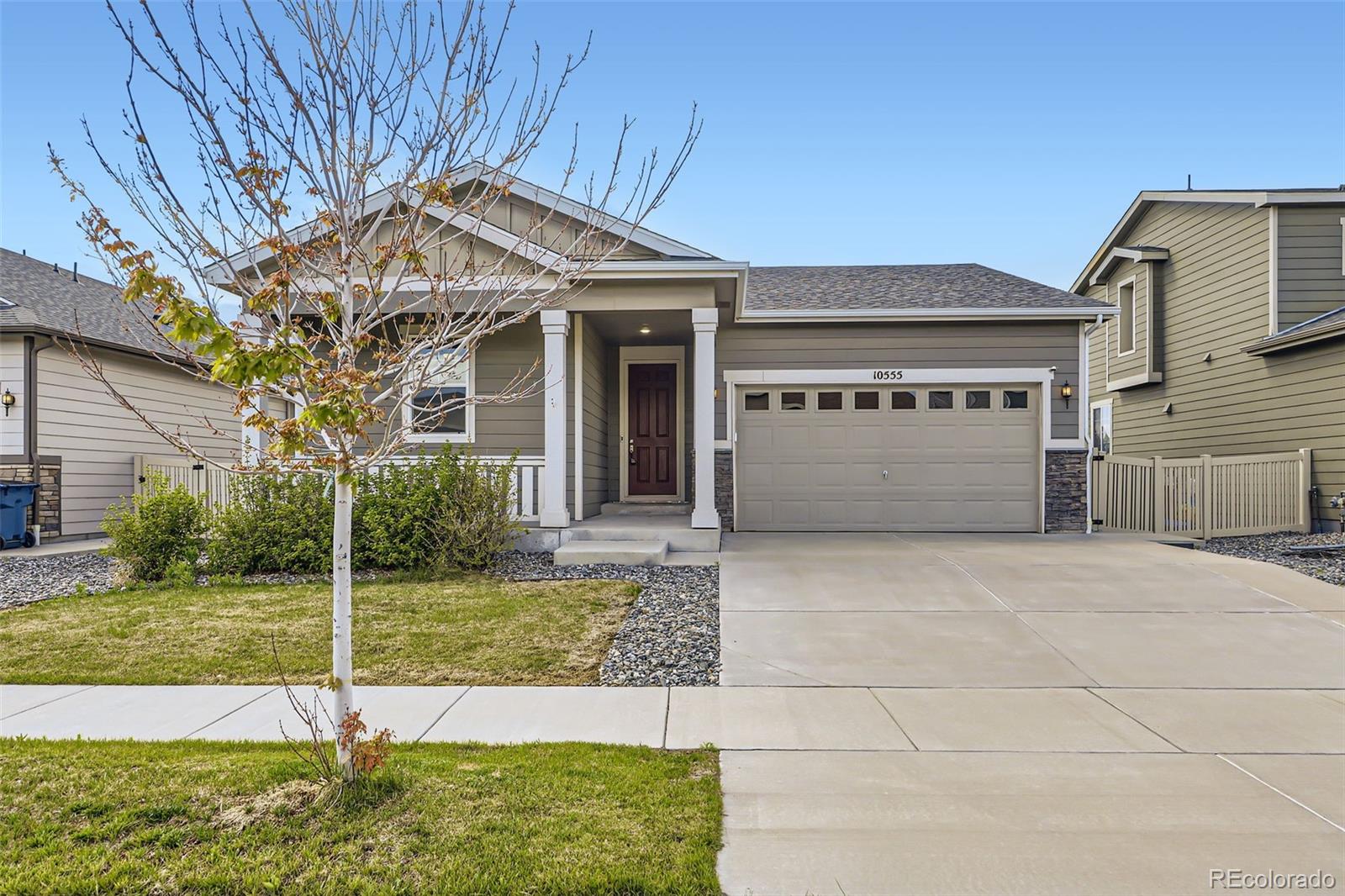 10555  Boston Street, commerce city MLS: 8467133 Beds: 2 Baths: 2 Price: $480,000