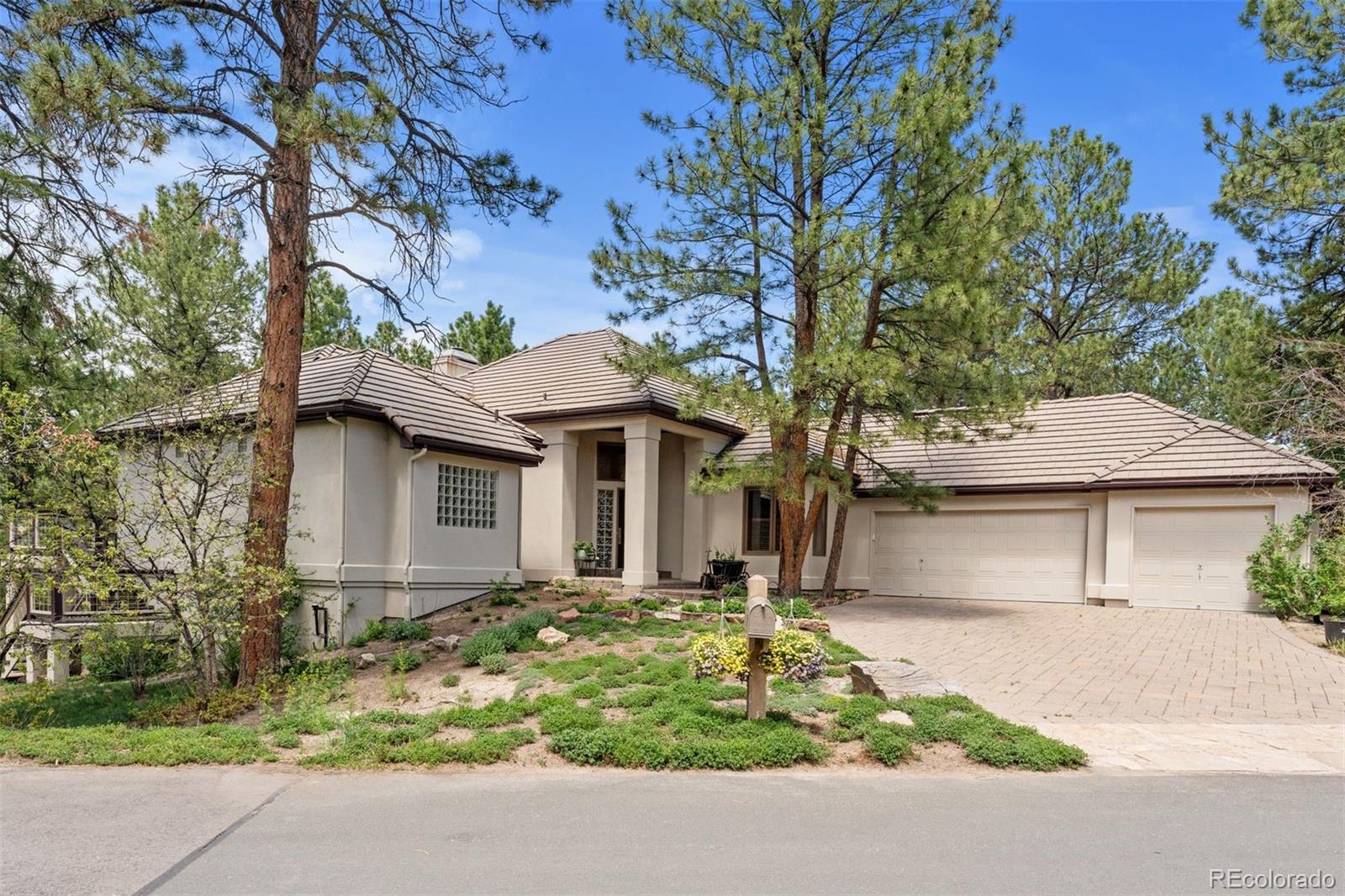 474  Silbrico Way, castle rock MLS: 9967356 Beds: 2 Baths: 3 Price: $1,200,000