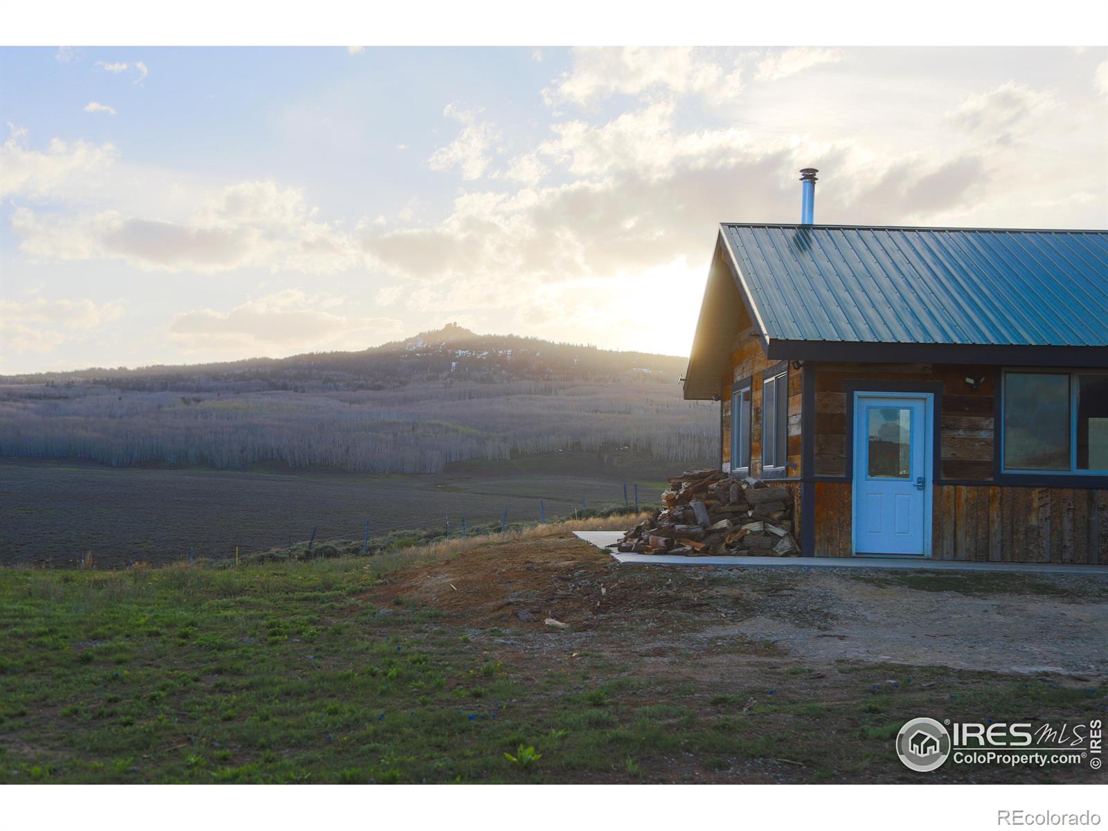3699  Highway 14 ,   House Search MLS Picture