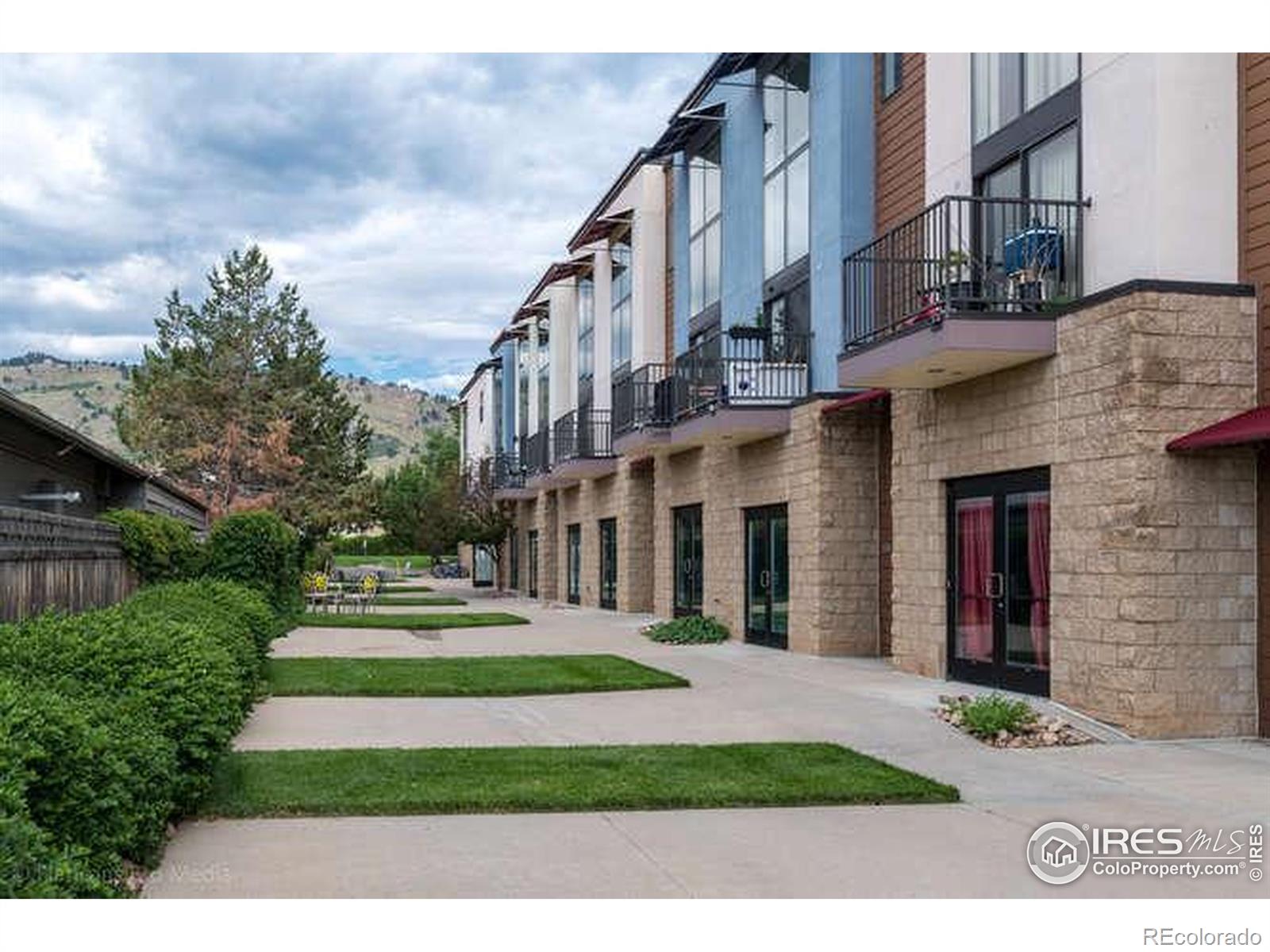 boulder  House Search Picture