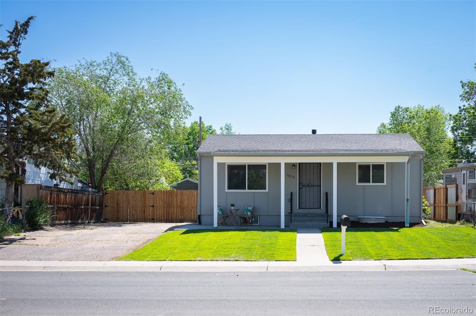 7870  Magnolia Street, commerce city MLS: 2875845 Beds: 3 Baths: 2 Price: $438,000
