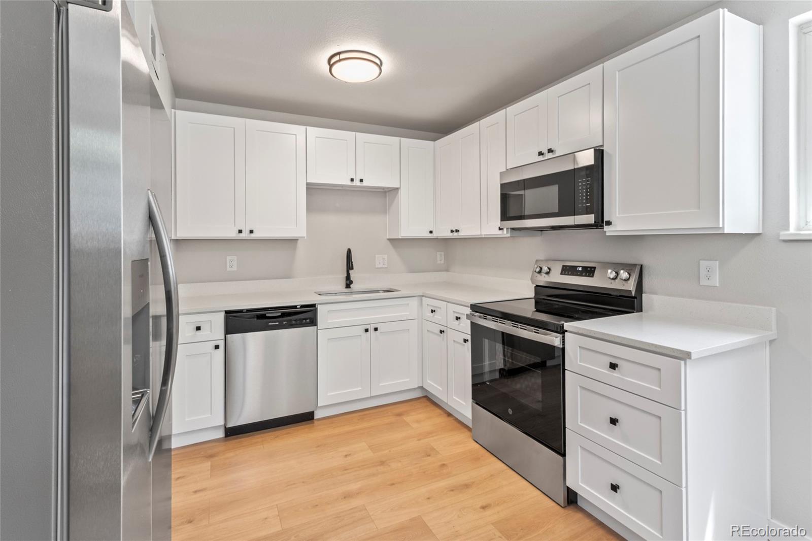 6800 E Tennessee Avenue 541, Denver  MLS: 7546181 Beds: 3 Baths: 2 Price: $250,000