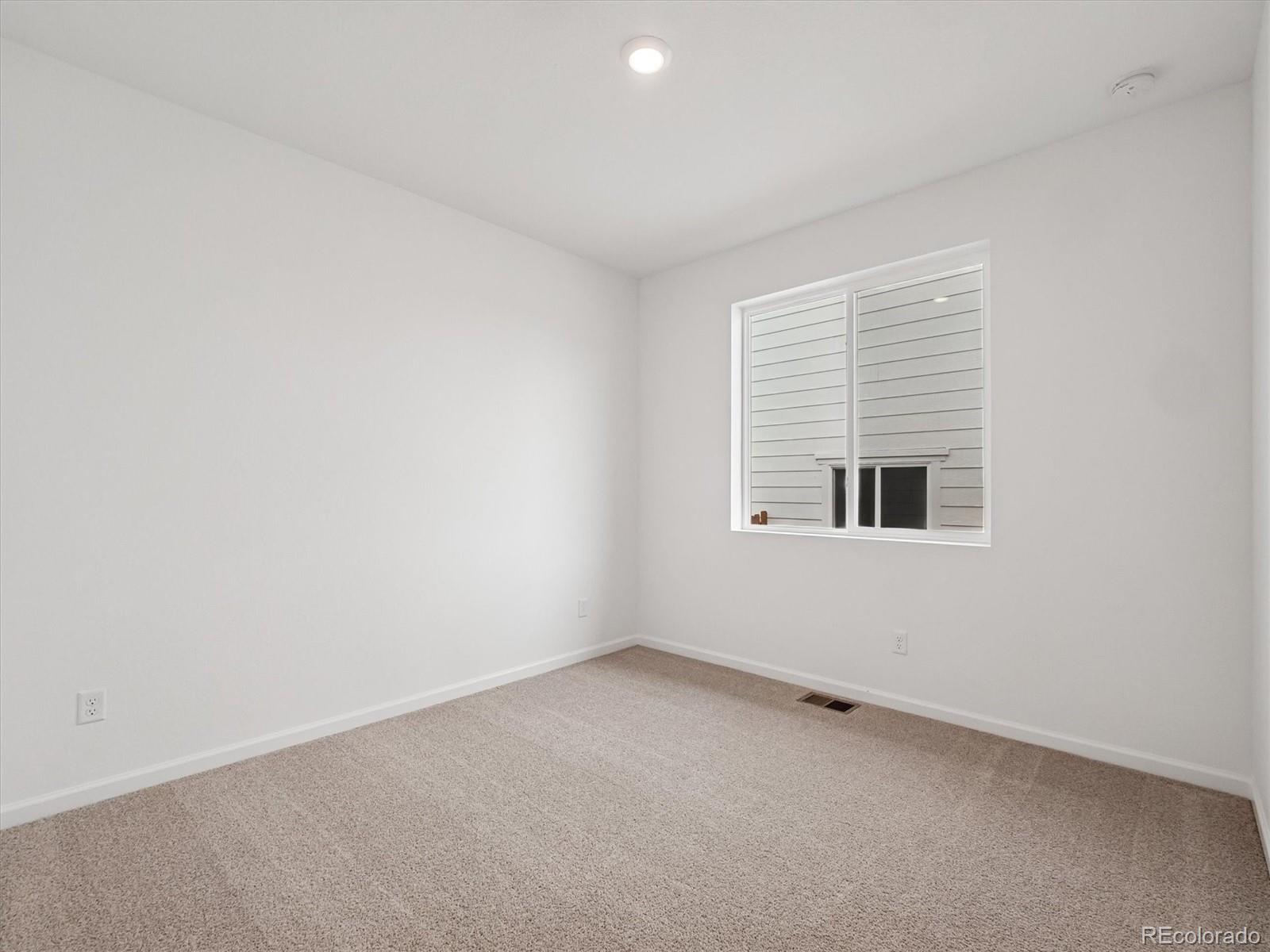 45946  Gentry Avenue, bennett  House Search MLS Picture