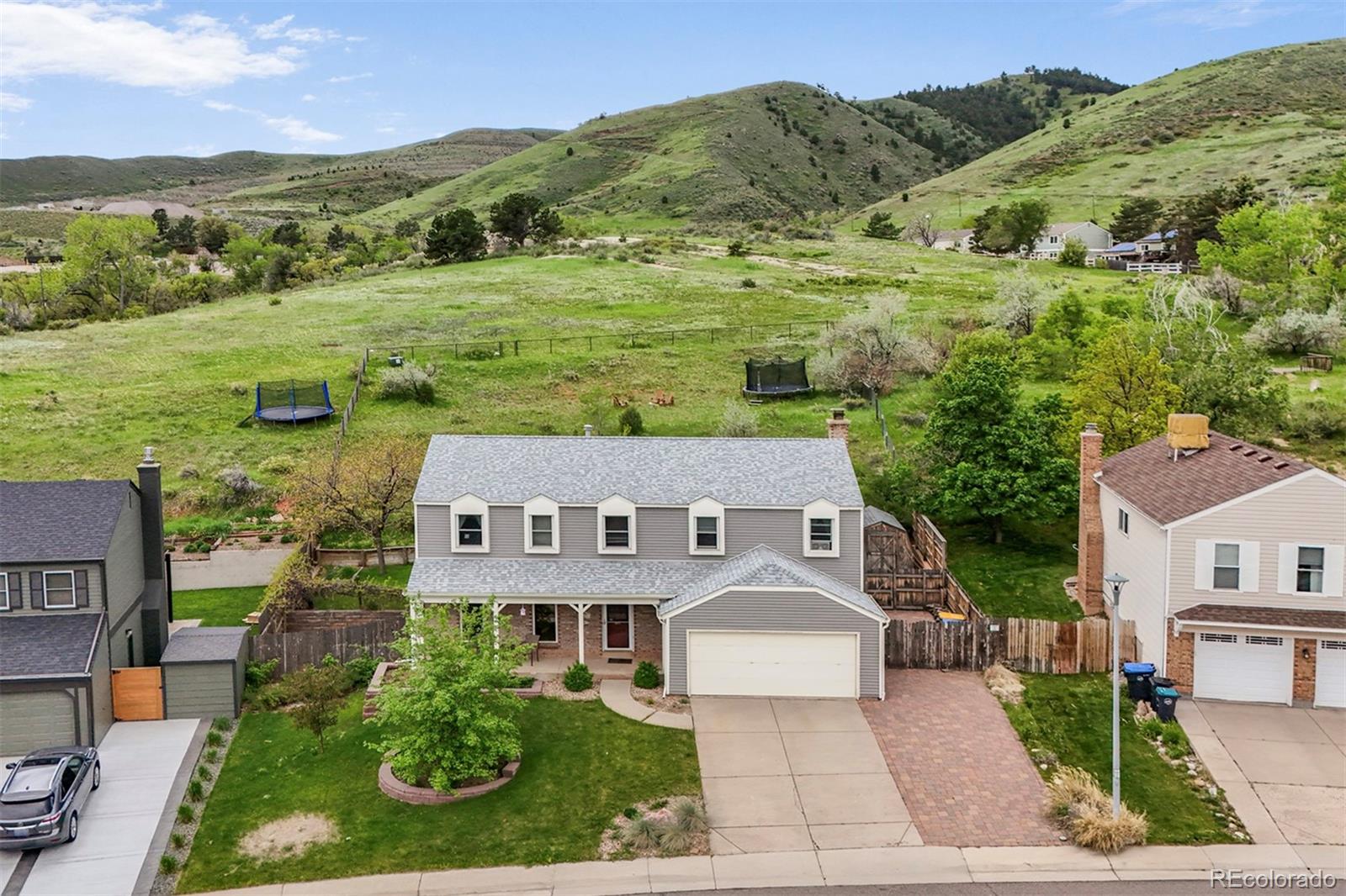 225  Berthoud Way, golden MLS: 2285239 Beds: 4 Baths: 3 Price: $1,030,000