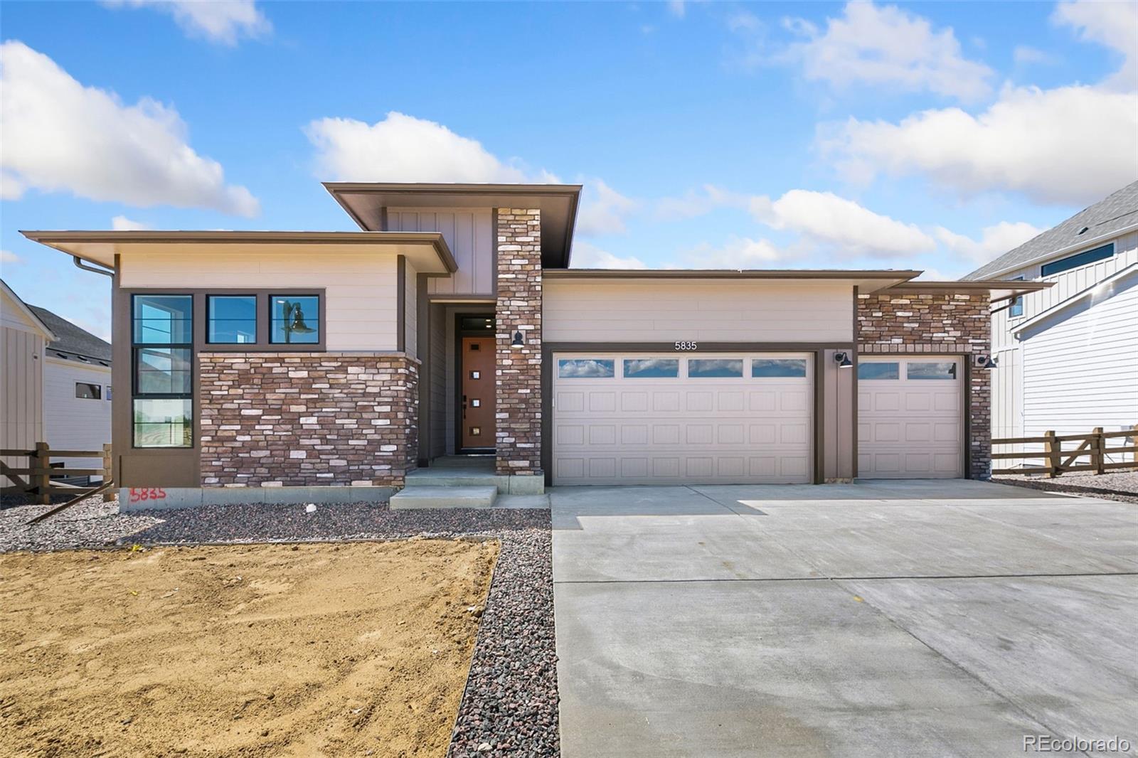 5835  Gianna Drive, timnath MLS: 9426947 Beds: 3 Baths: 3 Price: $824,900