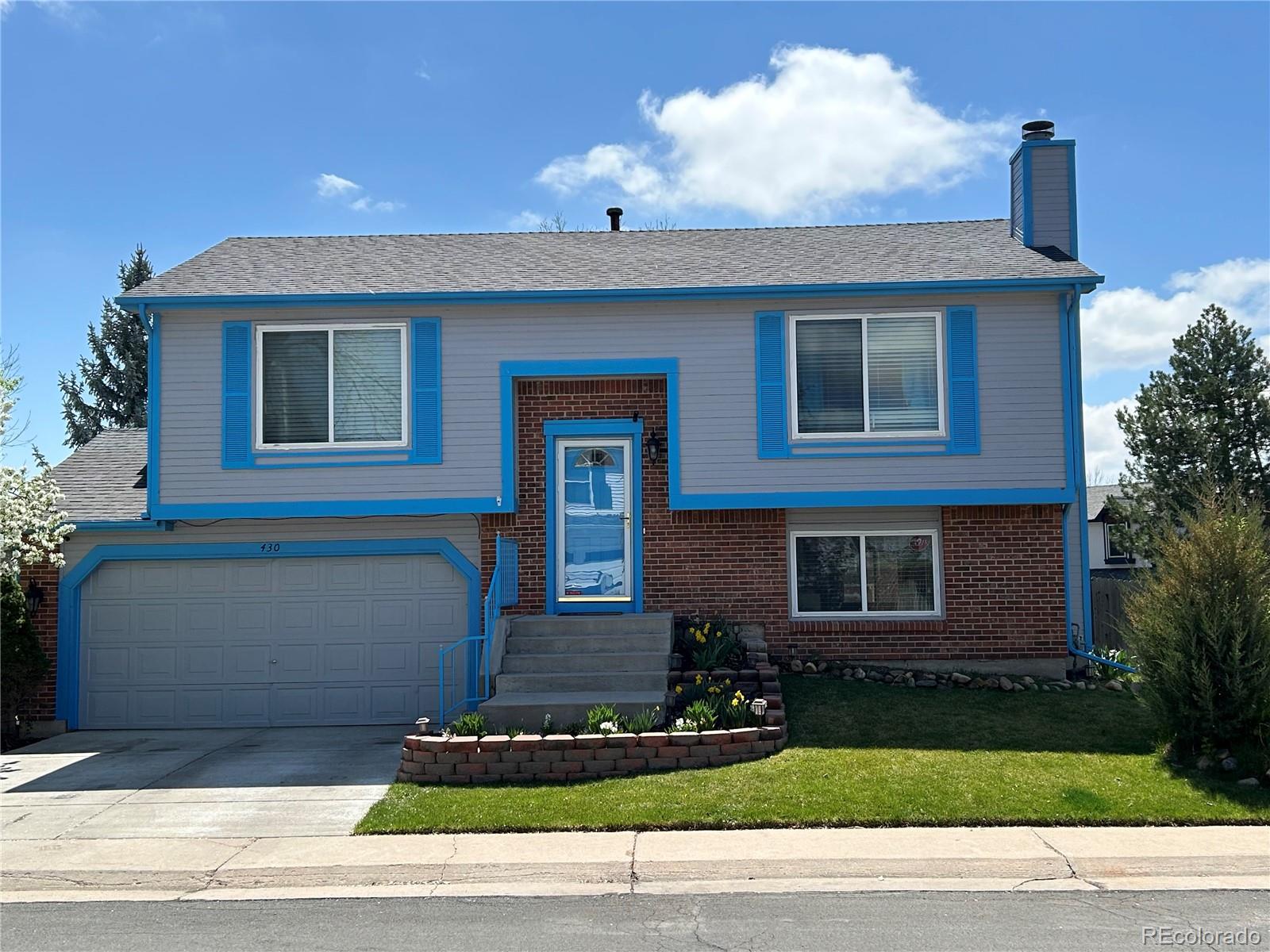 430  Chestnut Way, broomfield MLS: 2859139 Beds: 3 Baths: 2 Price: $505,000