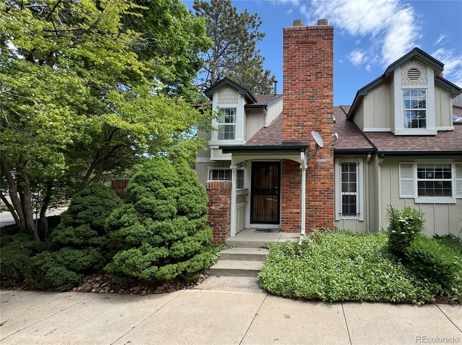 aurora  House Search Picture