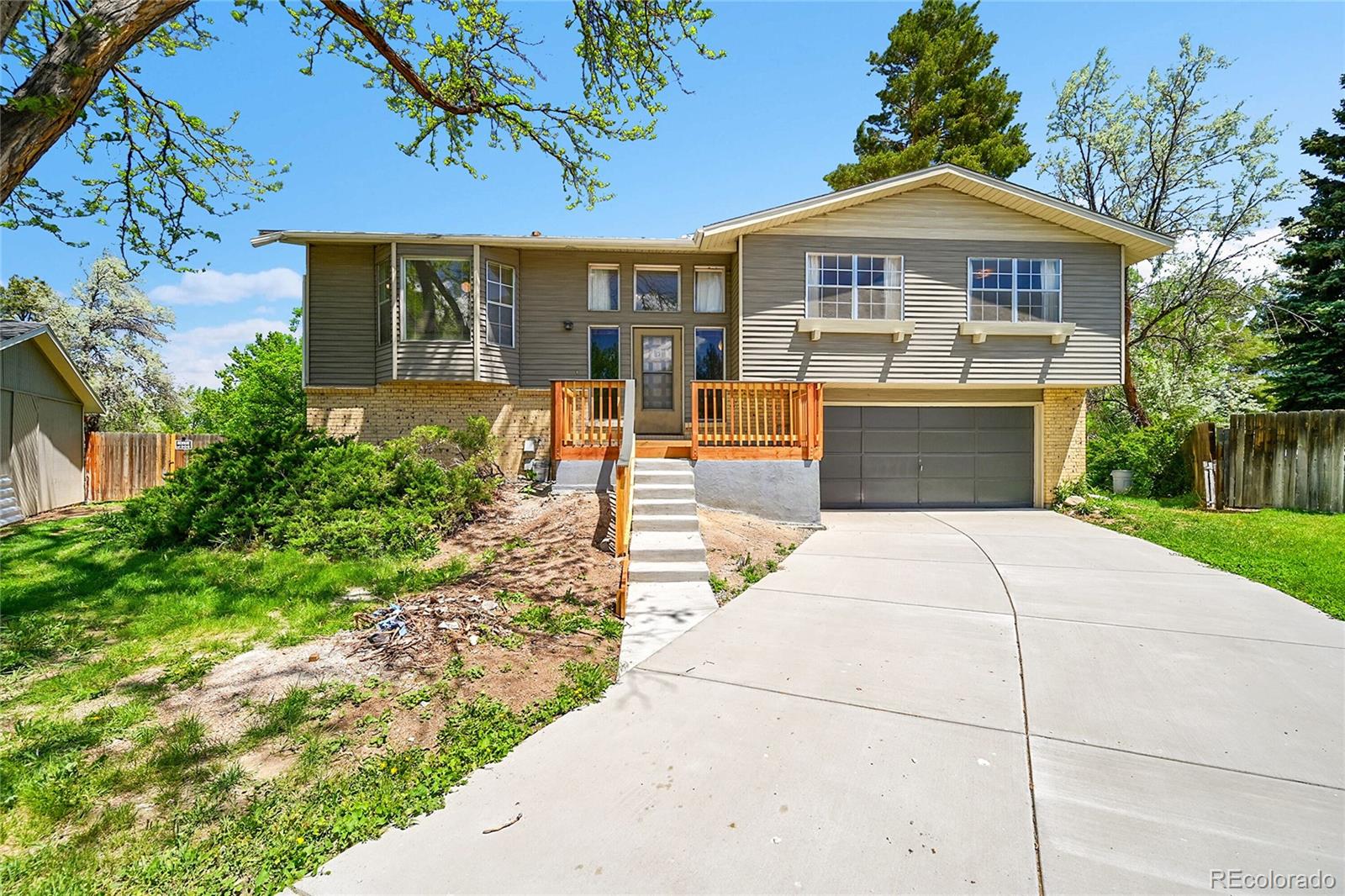7448 W Geddes Place, littleton MLS: 3238728 Beds: 3 Baths: 3 Price: $529,000